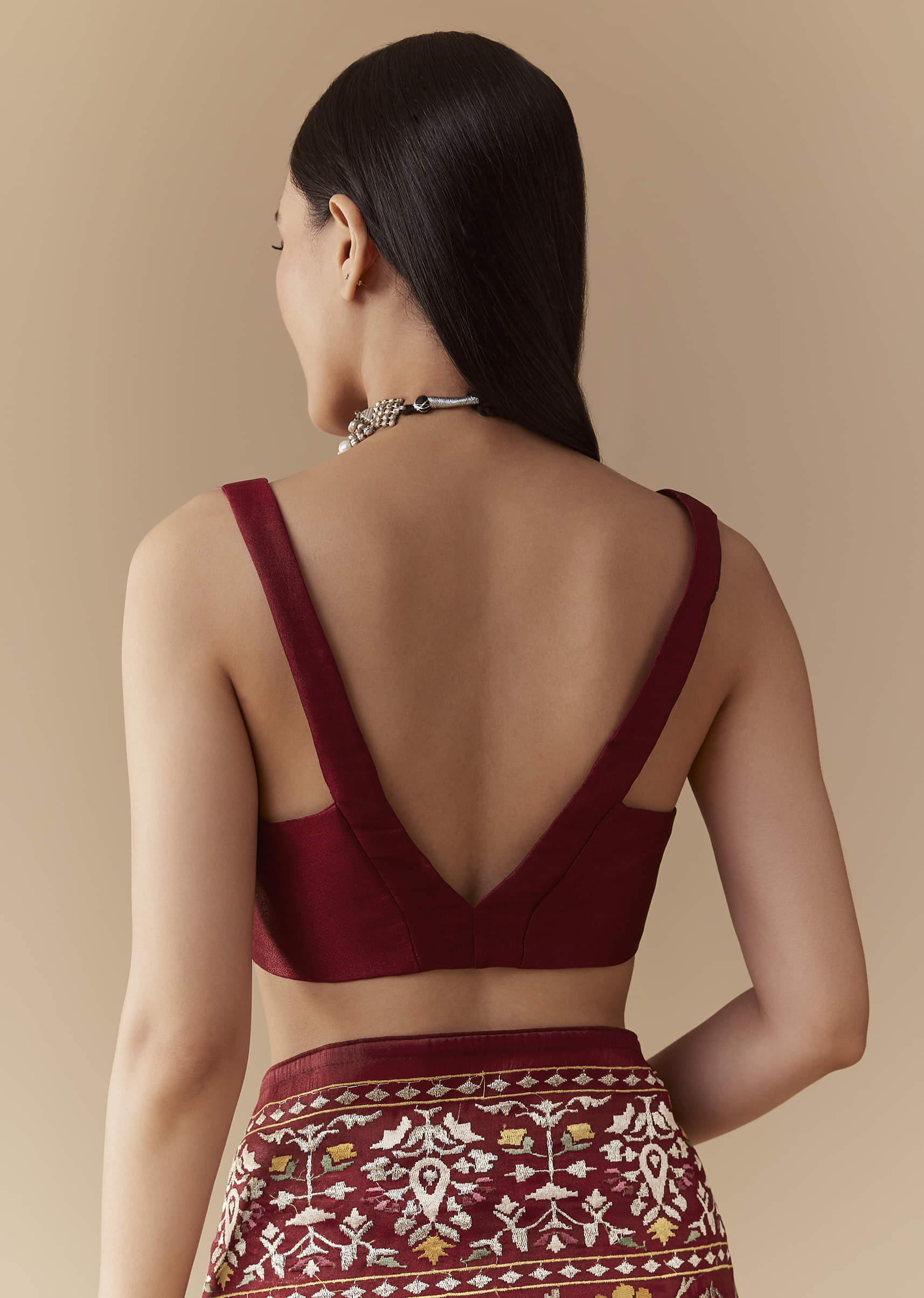 maroon-tissue-organza-resham-work-saree-with-unstitched-blouse-sg346403-8.jpg