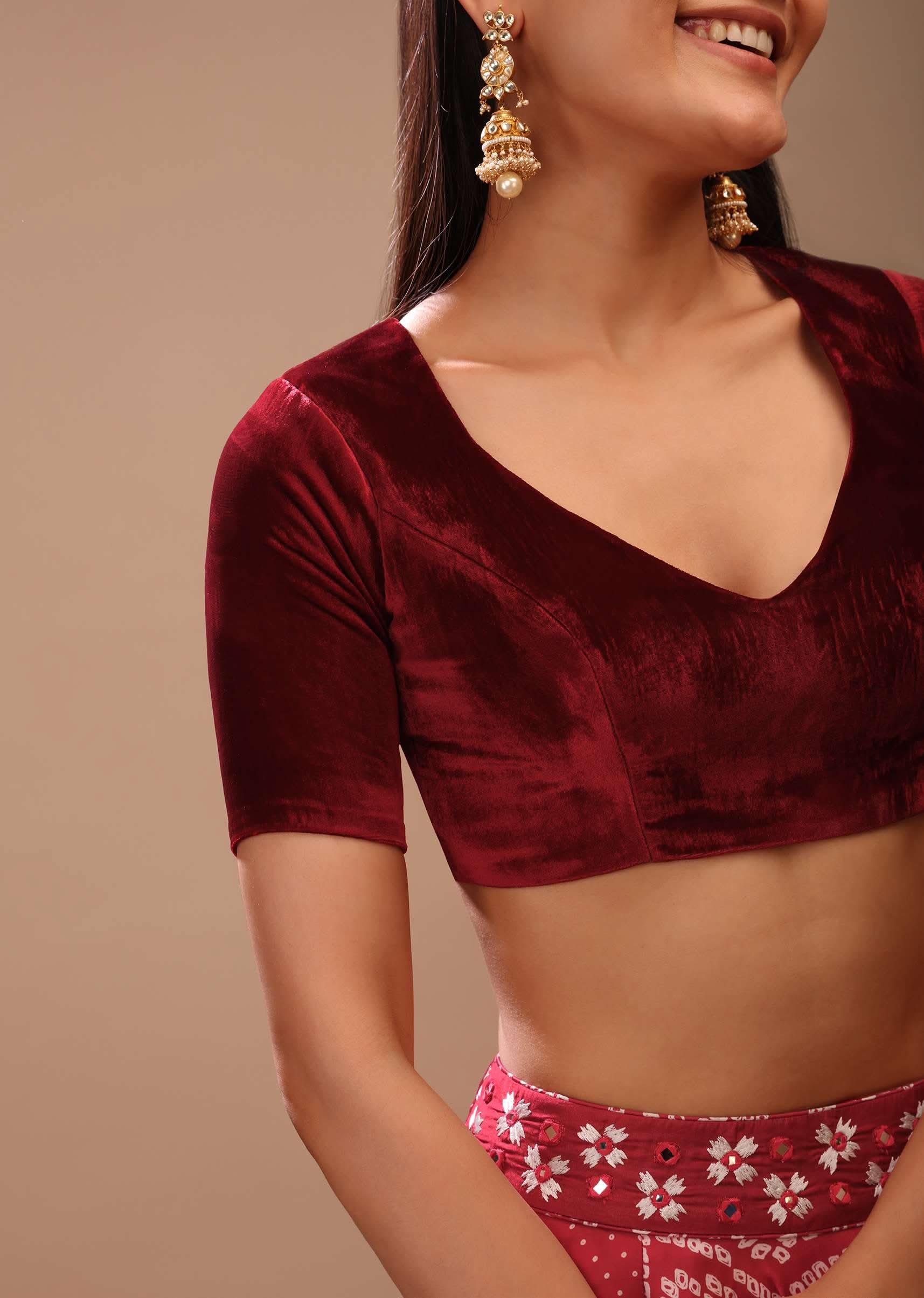 maroon_blouse_in-m001bltr05y-sg93827_5_18ebebfa-1f7f-4d13-a29c-7c9d19b7e8fa.jpg