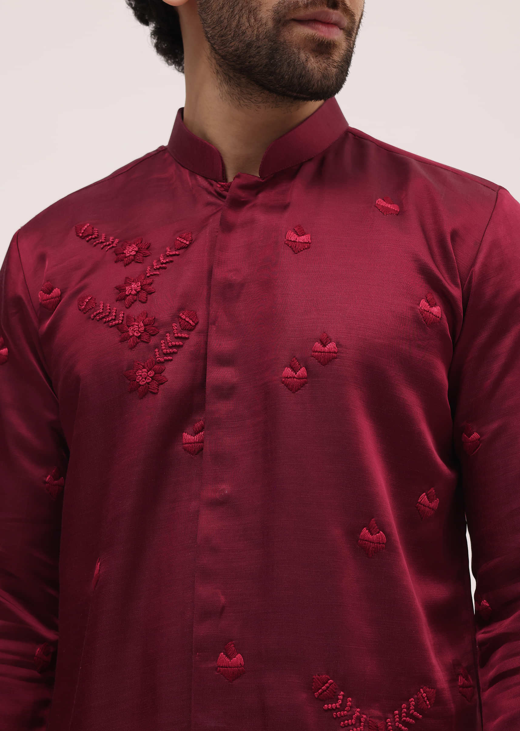 maroon_bud_embroidered_silk_kurta_set_for_men-sg228998_4_b46d5a5f-cf9c-4c8a-a137-2f599a09699f.jpg