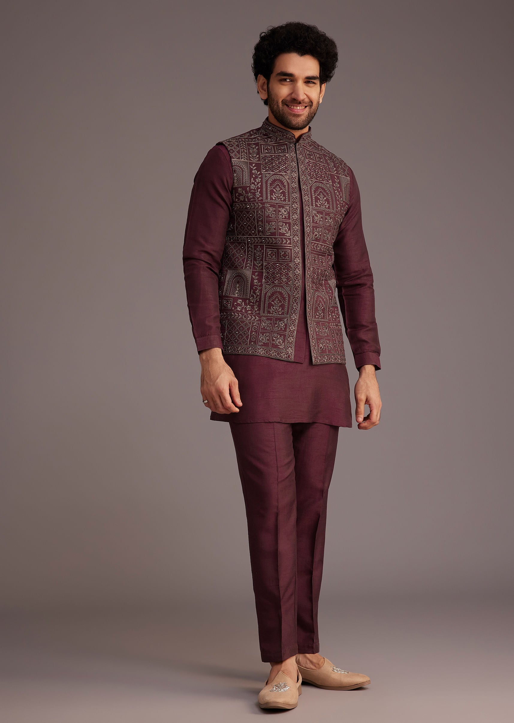 maroon_kurta_set_with_embroidered_-sg264055_5_73ed40e3-c510-4947-9d69-24dac348e486.jpg