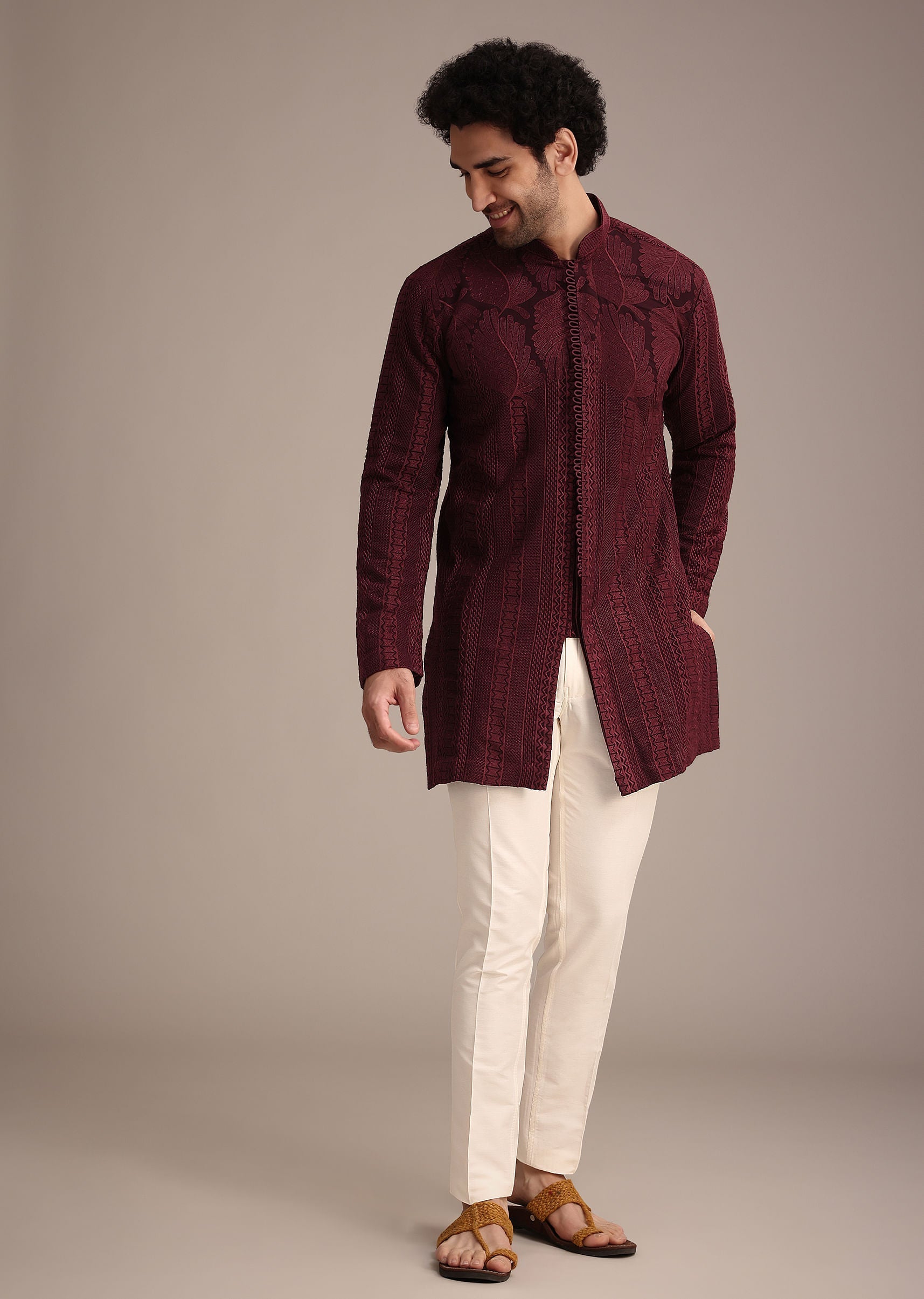 maroon_kurta_set_with_patch_work-sg246424_6_722ae3a1-3d73-45b3-9b66-8b0e014978fc.jpg