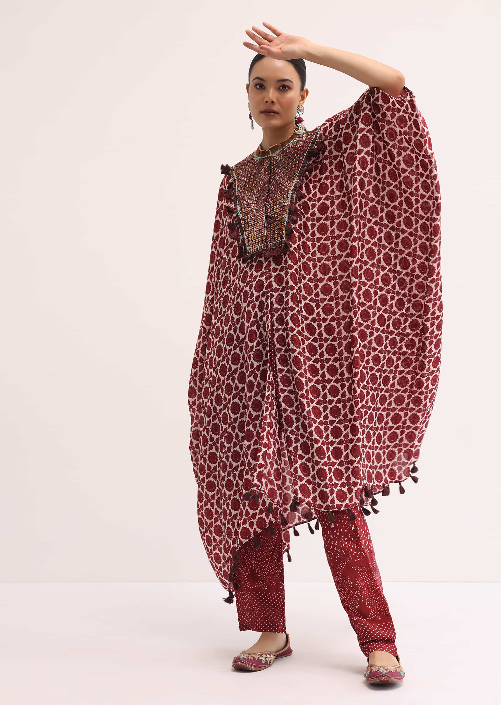 maroon_printed_crepe_kaftan_kurta_set-sg217453_7_a235f889-1569-4da6-8078-98f75ef919a0.jpg