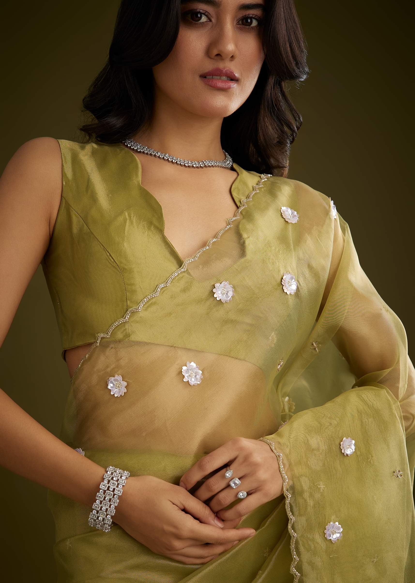 mehandi-green-tissue-saree-with-sequin-floral-embroidery-sg294586-5_e06fc1ac-dd43-49a1-982f-4246bac9c6e6.jpg