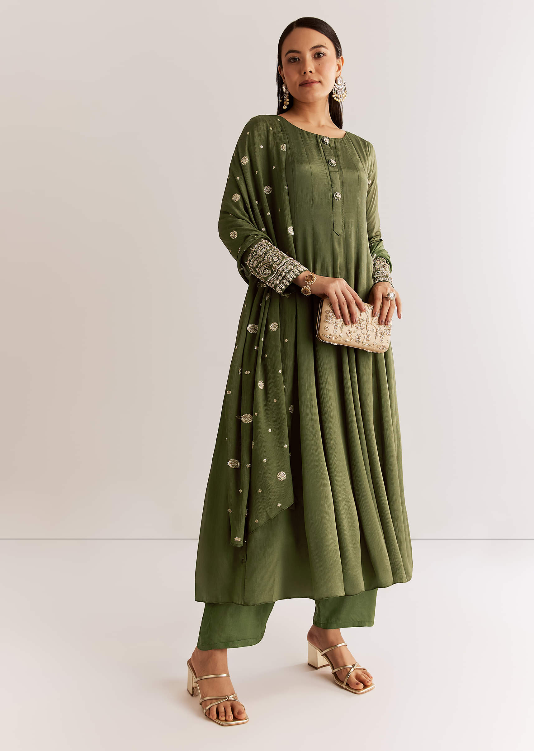 mehendi-green-chinon-kurta-set-with-zardosi-and-butti-work-sg312072-2_0ae16316-48b0-4476-a580-9e86f5a2284a.jpg