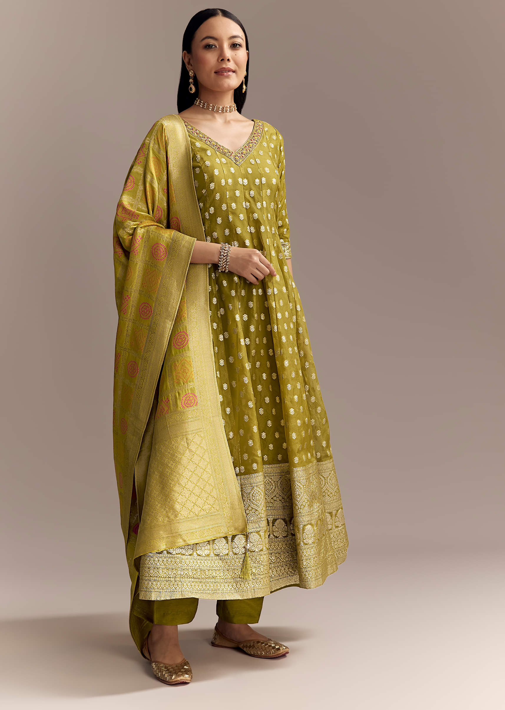 mehendi-green-jacquard-anarkali-suit-with-woven-brocade-dupatta-sg353503-1.jpg
