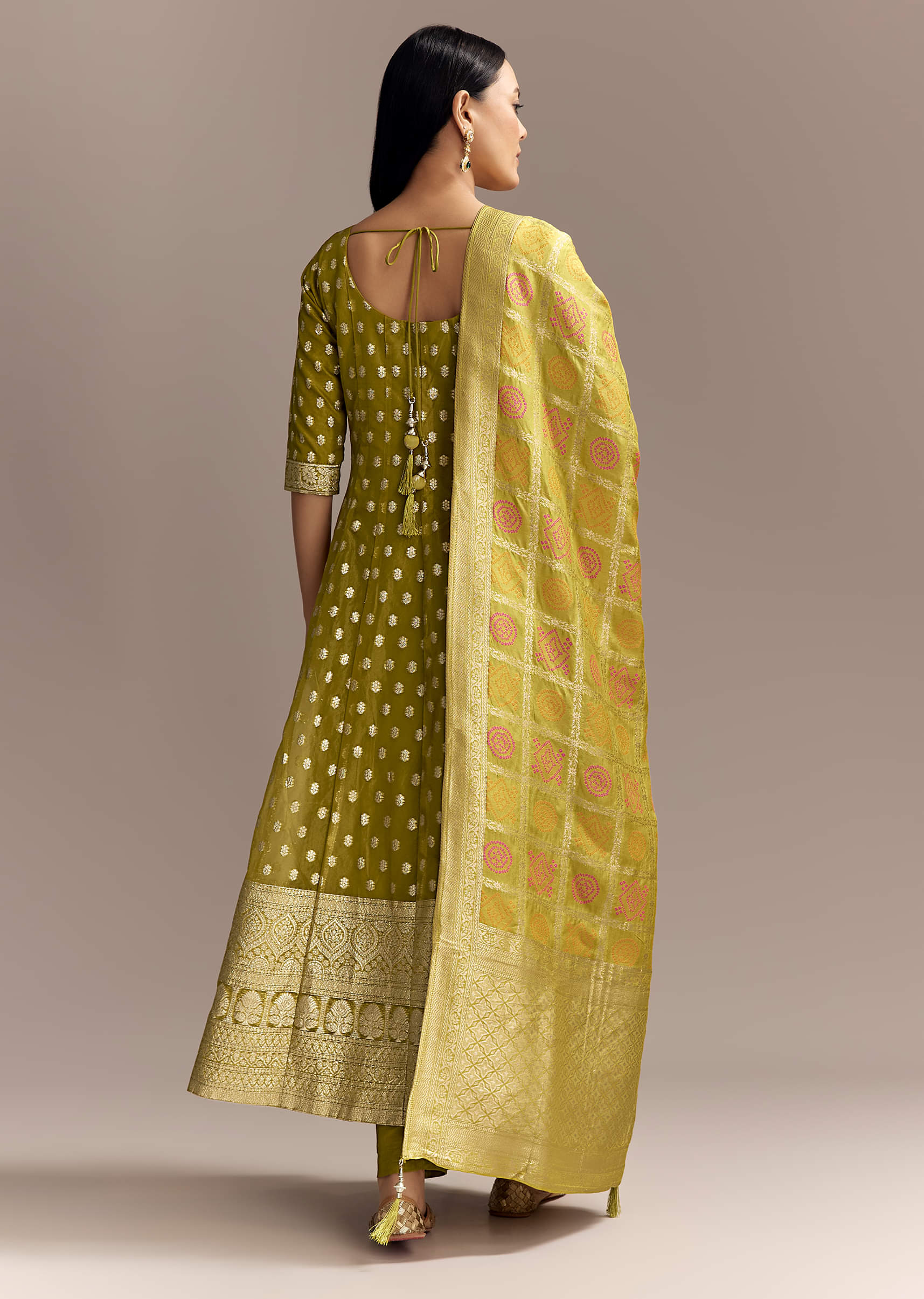 mehendi-green-jacquard-anarkali-suit-with-woven-brocade-dupatta-sg353503-5.jpg