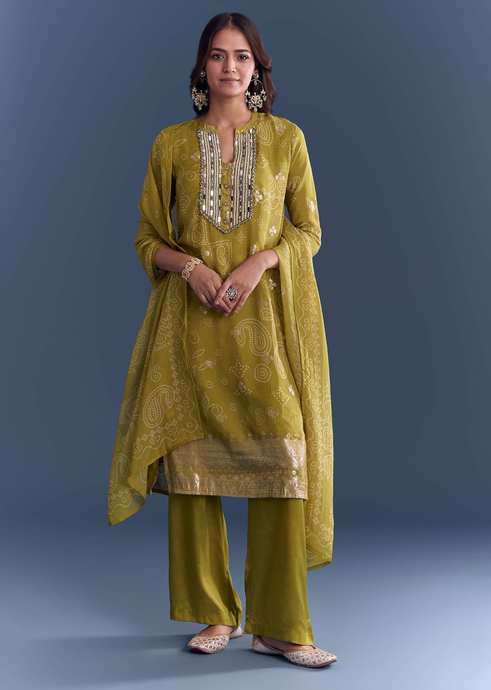 mehendi-green-organza-kurta-set-with-paisley-print-and-hand-work-sg354276-1.jpg
