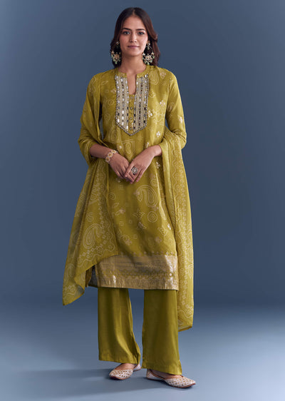 mehendi-green-organza-kurta-set-with-paisley-print-and-hand-work-sg354276-1.jpg