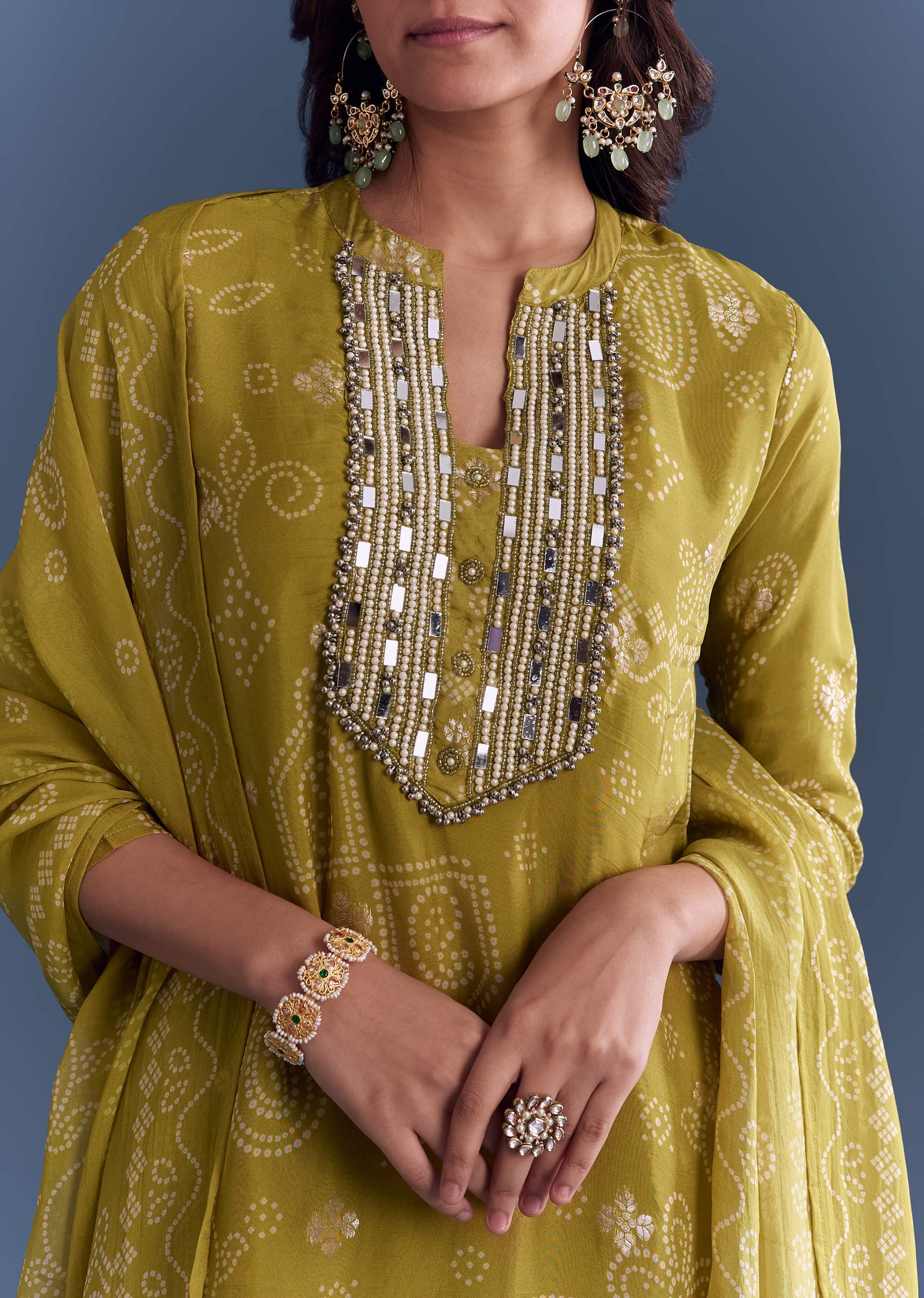 mehendi-green-organza-kurta-set-with-paisley-print-and-hand-work-sg354276-2.jpg