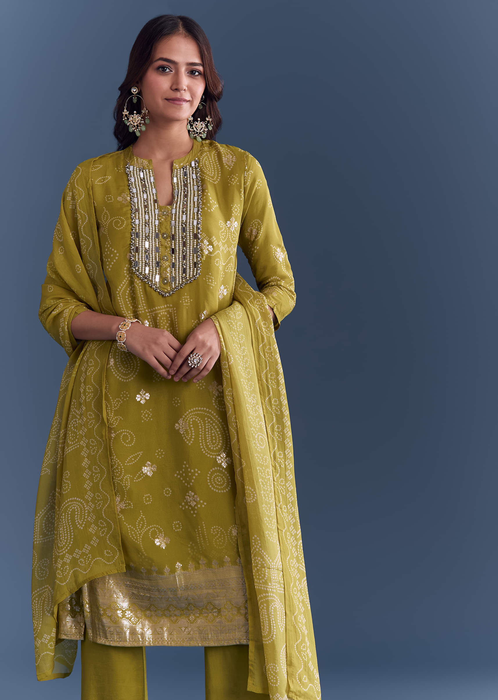 mehendi-green-organza-kurta-set-with-paisley-print-and-hand-work-sg354276-4.jpg