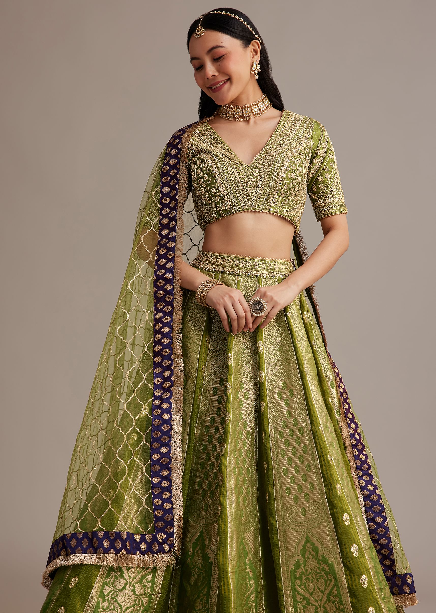 mehendi_green_banarasi_silk_lehenga_set_with_zardosi_work-sg300618_4_fd2d74ff-fff9-4d12-b8f1-af99a99ee425.jpg