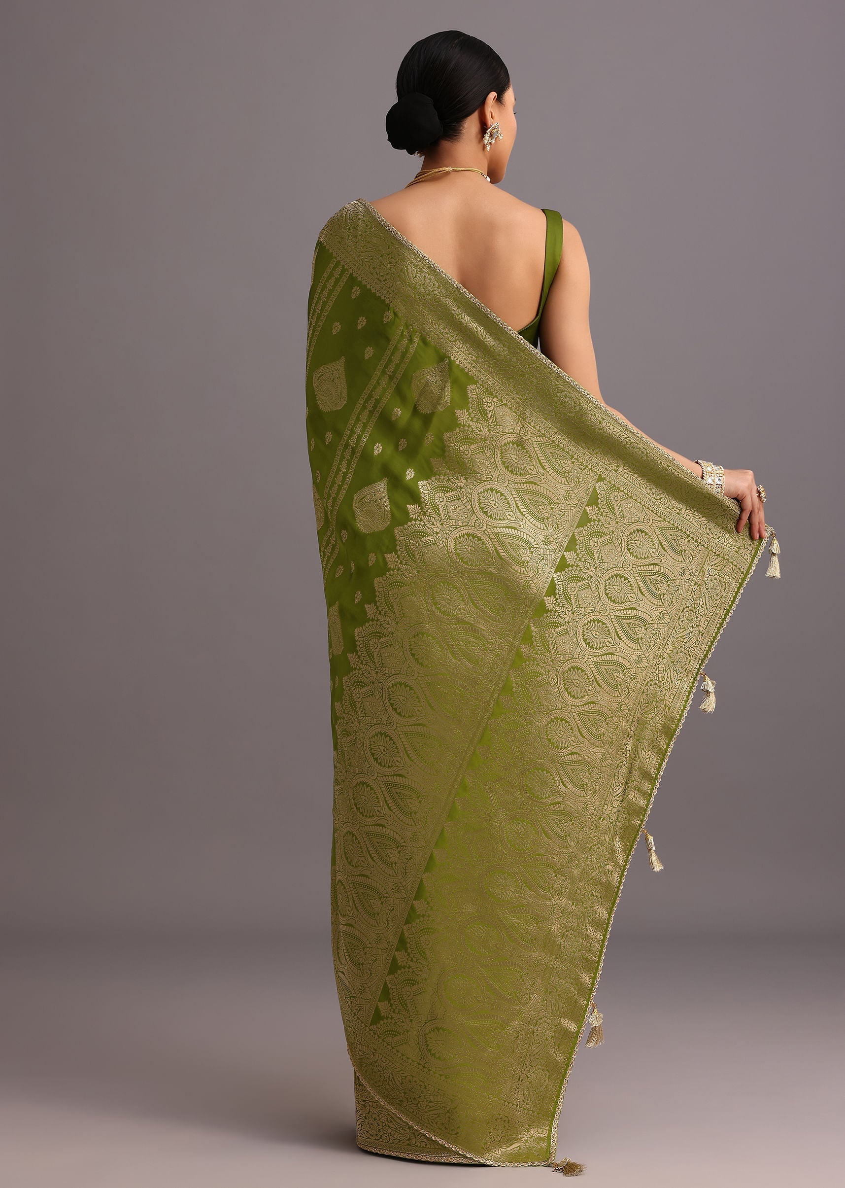mehendi_green_zari_woven_satin_silk_saree_and-sg264704_10_ba1d4401-b222-41bc-b57c-f6f0d8c840db.jpg