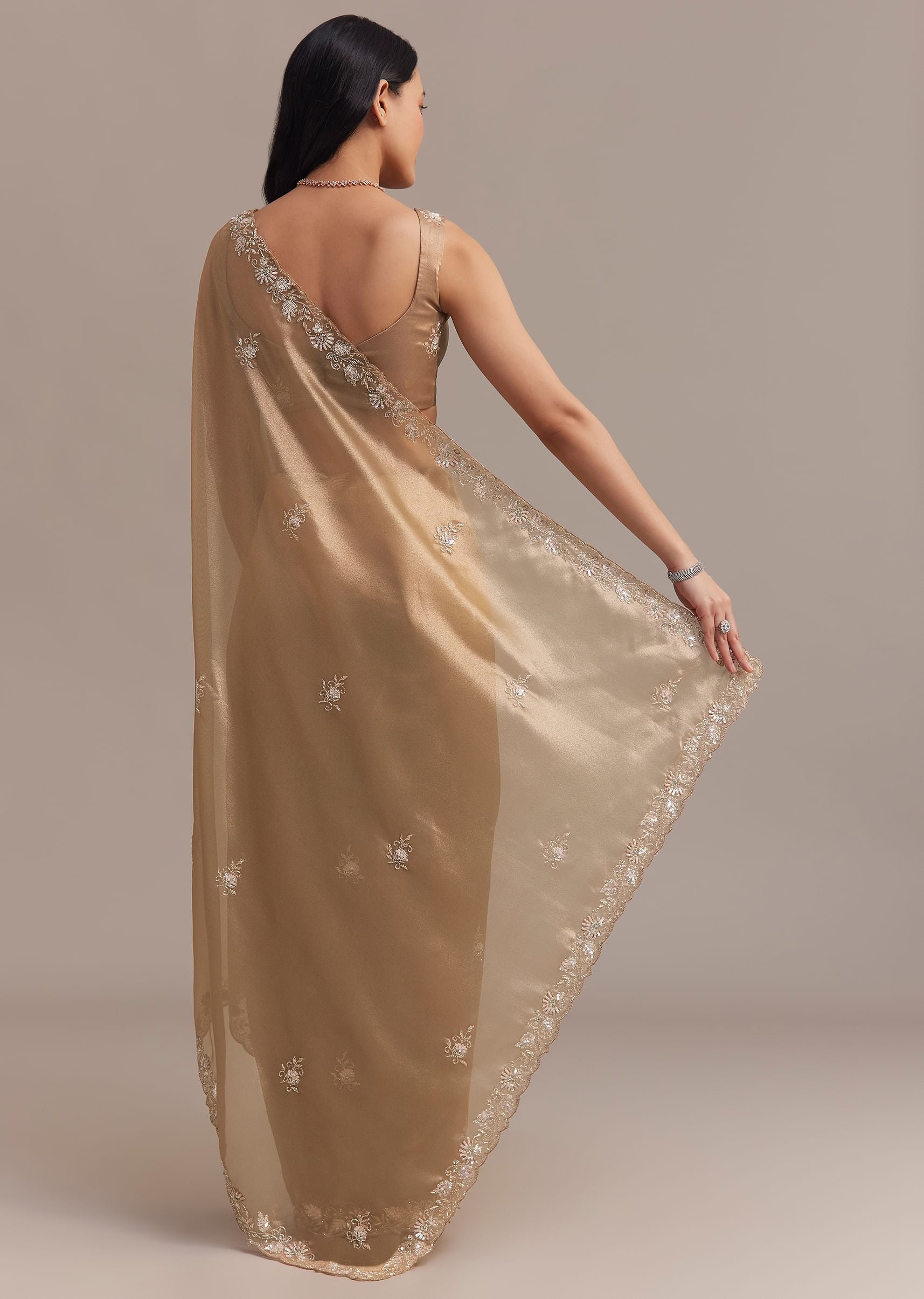 metallic_gold_organza_tissue_saree_with_cutdana_and_bead_embroidery-sg286754_4_b3b3956d-74f6-4414-aae4-23fe3bf04ba2.jpg