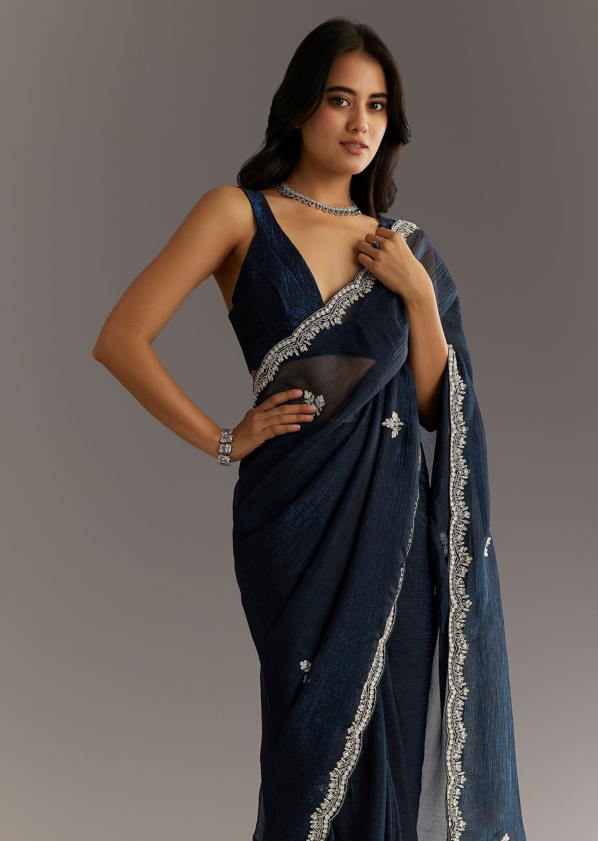 midnight-blue-crushed-tissue-saree-with-scallop-embroidered-sg294666-5_818d7bf8-942f-4760-bcb7-dd886f6823a0.jpg