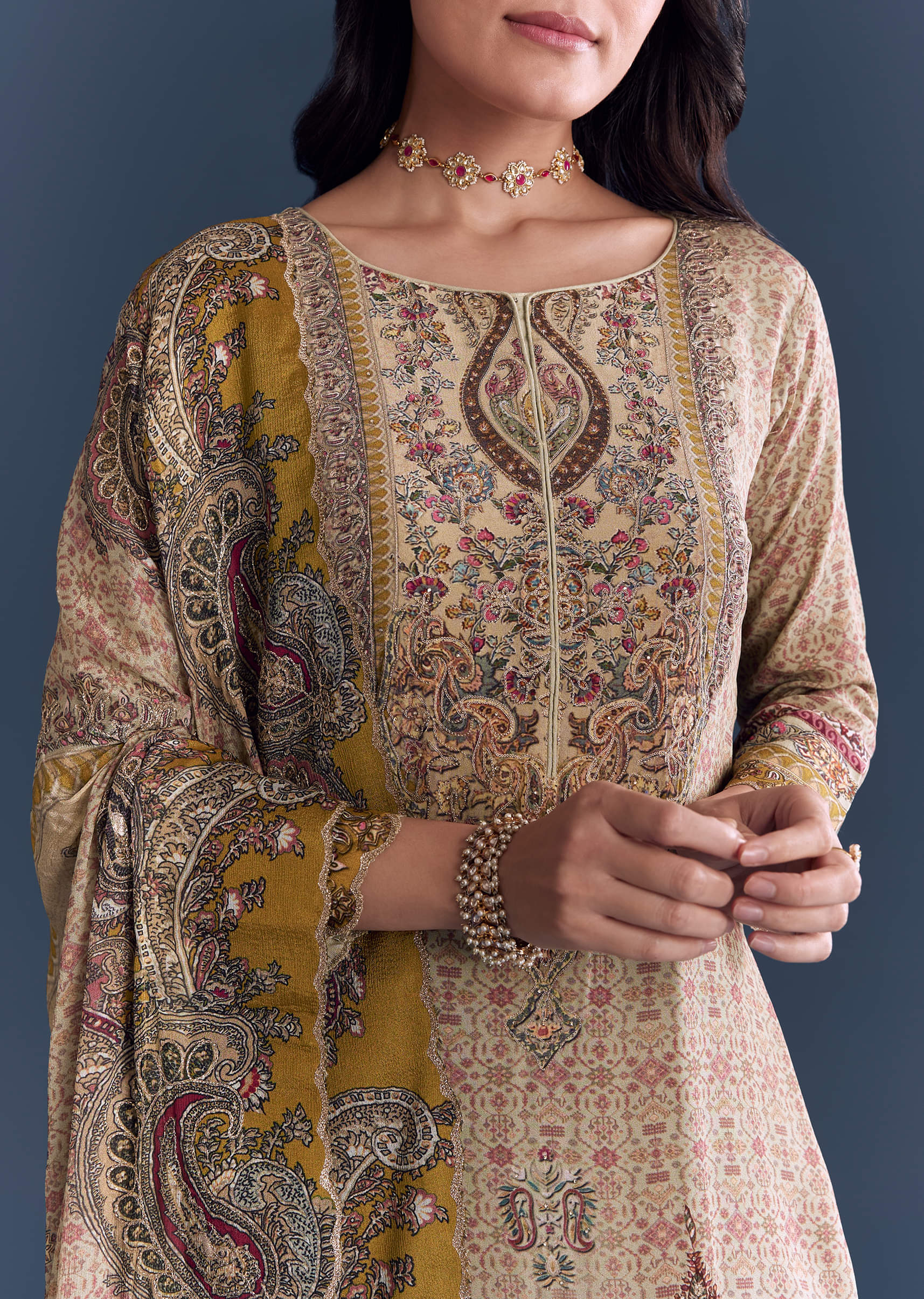 mint-green-crepe-kurta-set-with-paisley-and-floral-print-sg345159-2.jpg