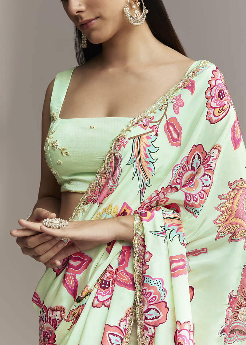 mint-green-floral-crepe-saree-with-scallop-border-sg328020-2.jpg