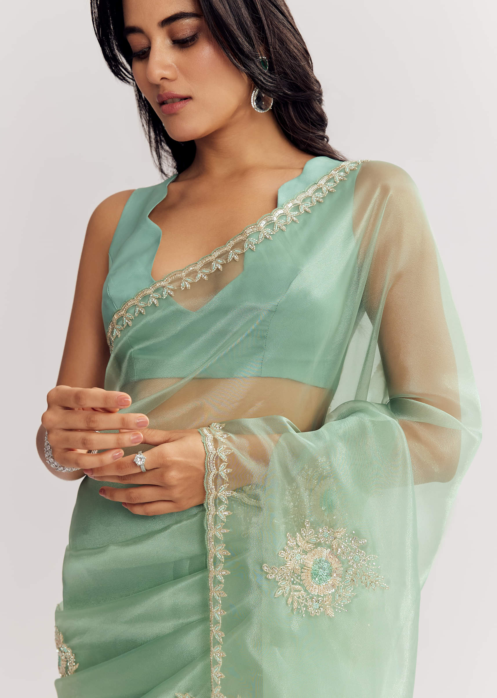 mint-green-glass-tissue-saree-with-cutdana-and-sequins-embroidery-sg284806-3_b0ab92d3-990c-46c8-b98e-35f8cd90a923.jpg