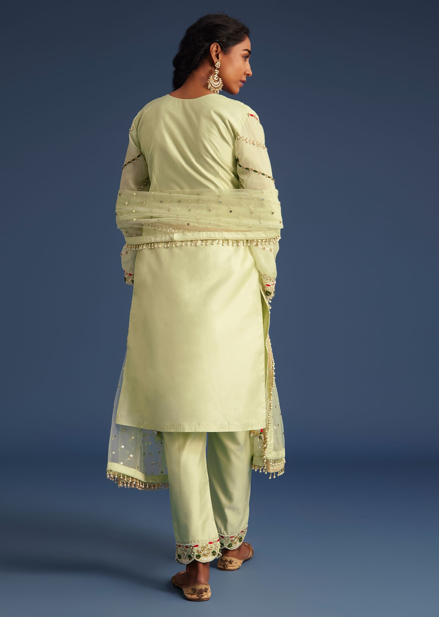 mint-green-silk-kurta-set-with-embroidery-sg302107-5_d88fe22e-6daa-4984-924e-7730b6d4ee48.jpg