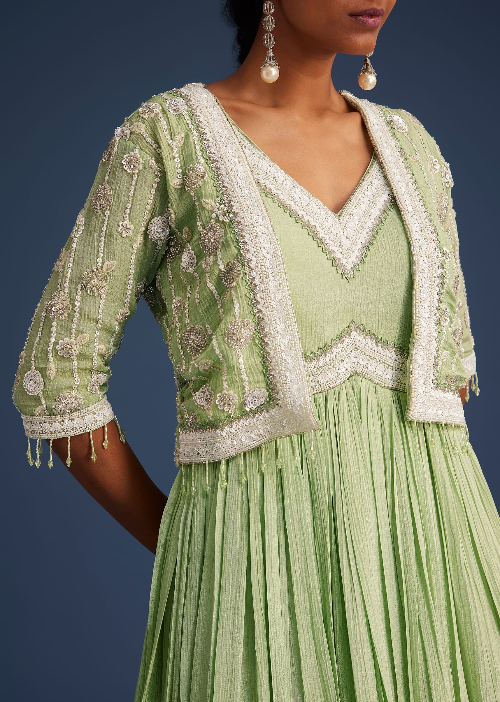 mint-green-tissue-gown-with-embroidered-jacket-sg304003-4_7c210d20-3c54-47f8-a967-a18978f4c046.jpg