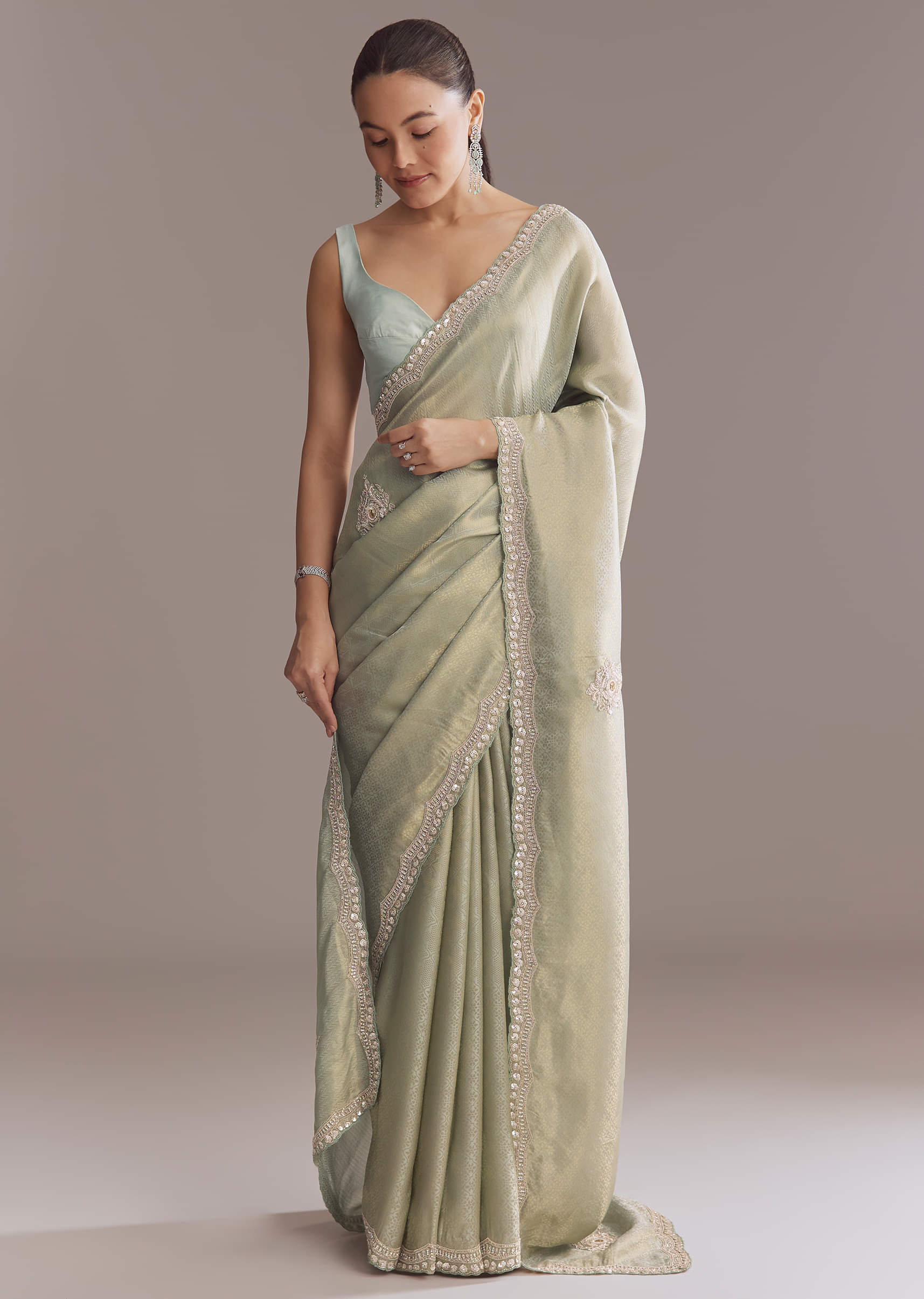 mint_green_jacquard_saree_with_cutdana_and_sequin-sg319151-9_8.jpg