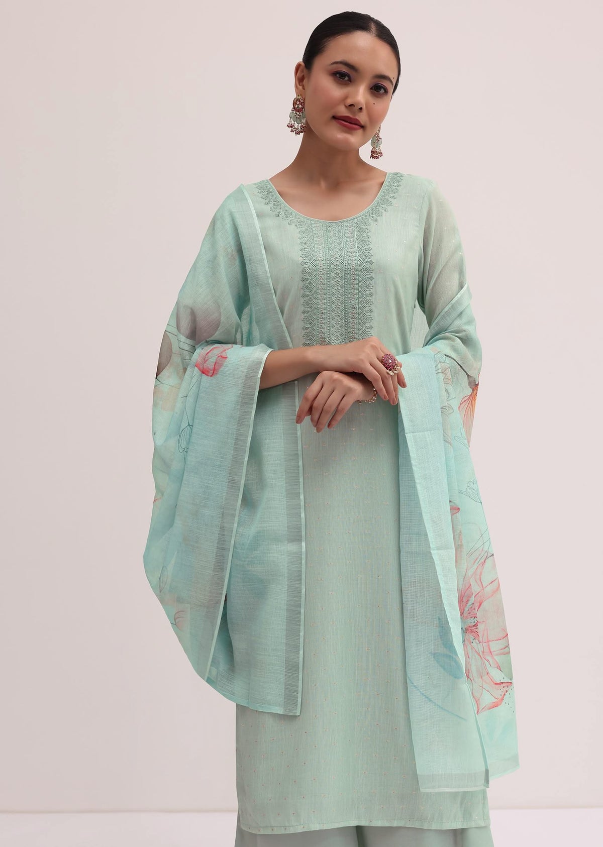 mint_green_linen_kurta_palazzo_set-sg225767_5_1701e7bd-6be8-4f6c-b83e-0a62ec8f830a.jpg
