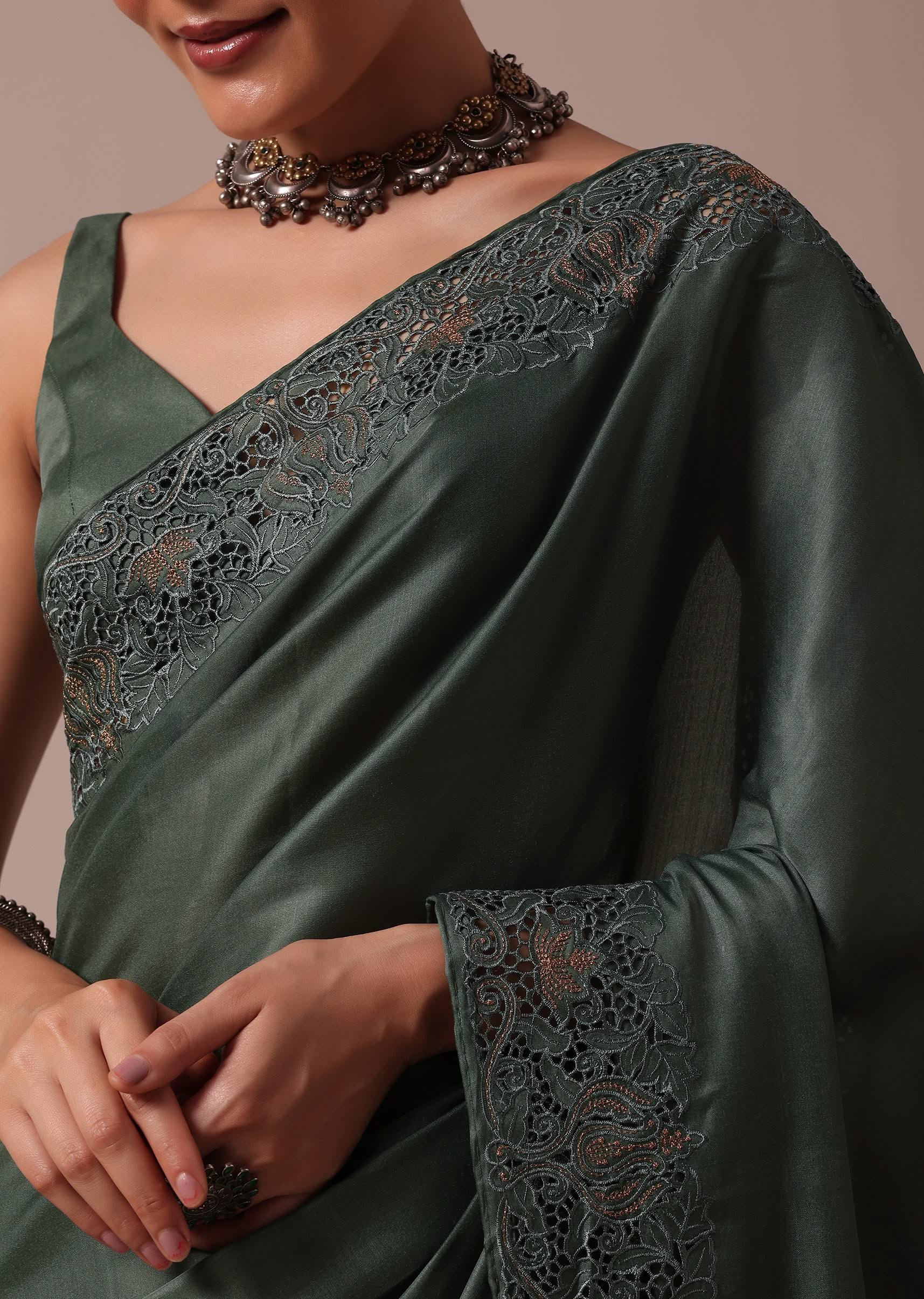 moss_green_tussar_saree_with_unstitched_blouse-sg214680_6_5914baf3-959d-4b1d-a493-612f5b70a798.jpg