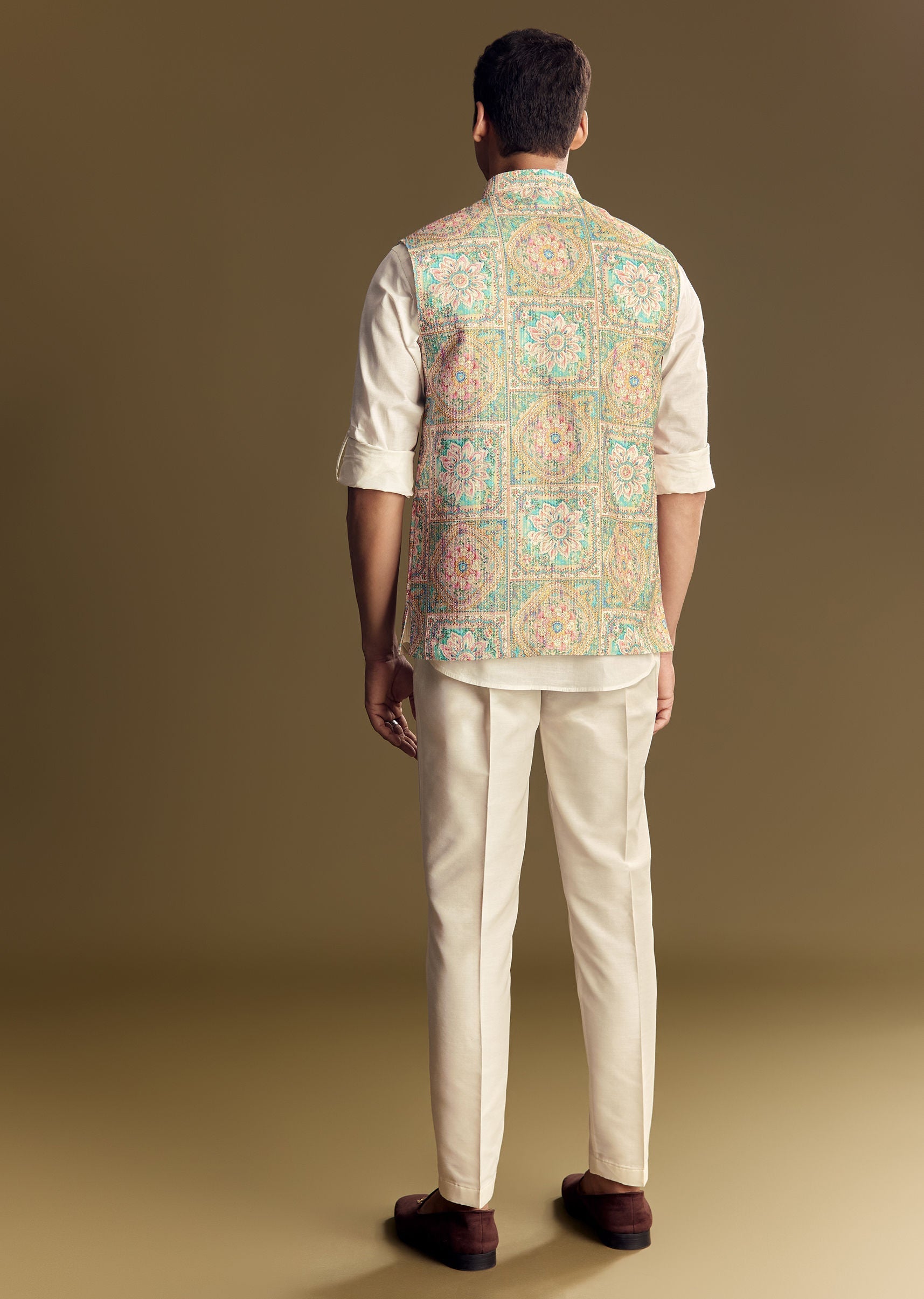 multi-color-linen-jacket-kurta-set-featuring-kantha-detailing-sg322372-5_c00c747d-e8d1-4897-82f6-cba0e647d88f.jpg