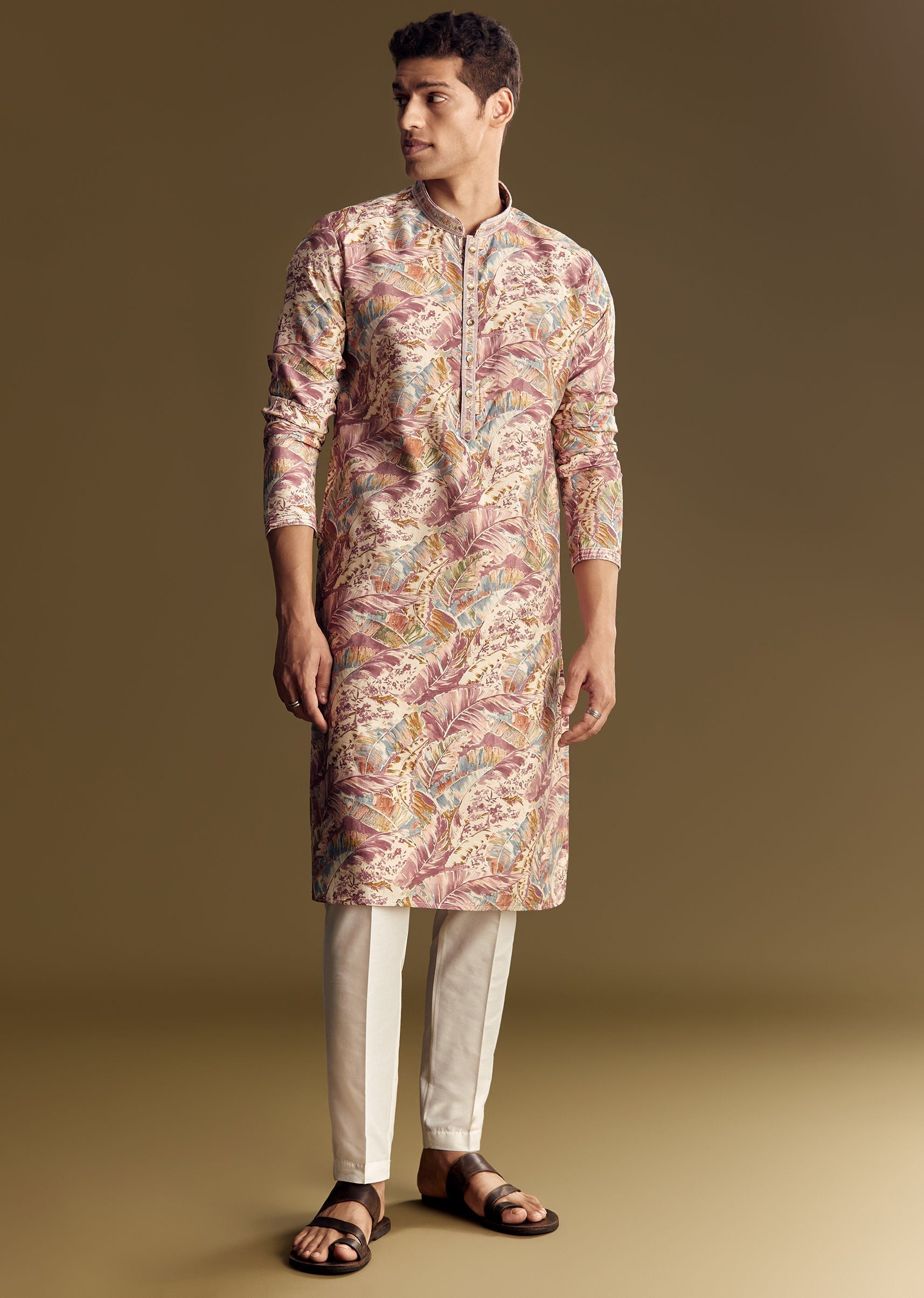 multi-tone-silk-kurta-set-with-floral-and-foil-highlights-sg328177-4_d0b2fd6e-4f91-48fa-9e32-1662965bb02b.jpg