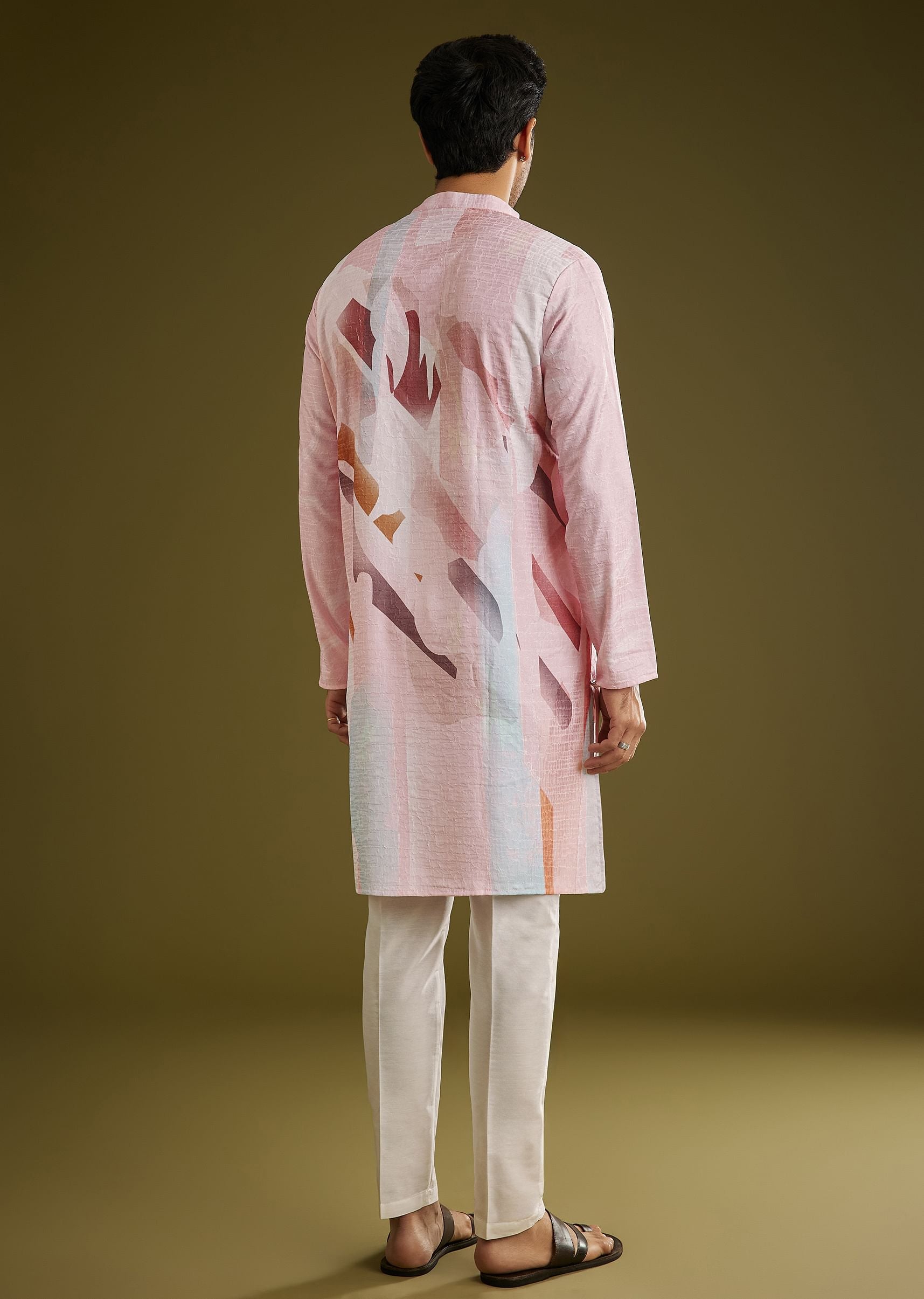 multicolor-linen-kurta-set-with-abstract-print-sg309201-5_475ef5f9-8f88-461f-873d-e2ca29e3fff2.jpg