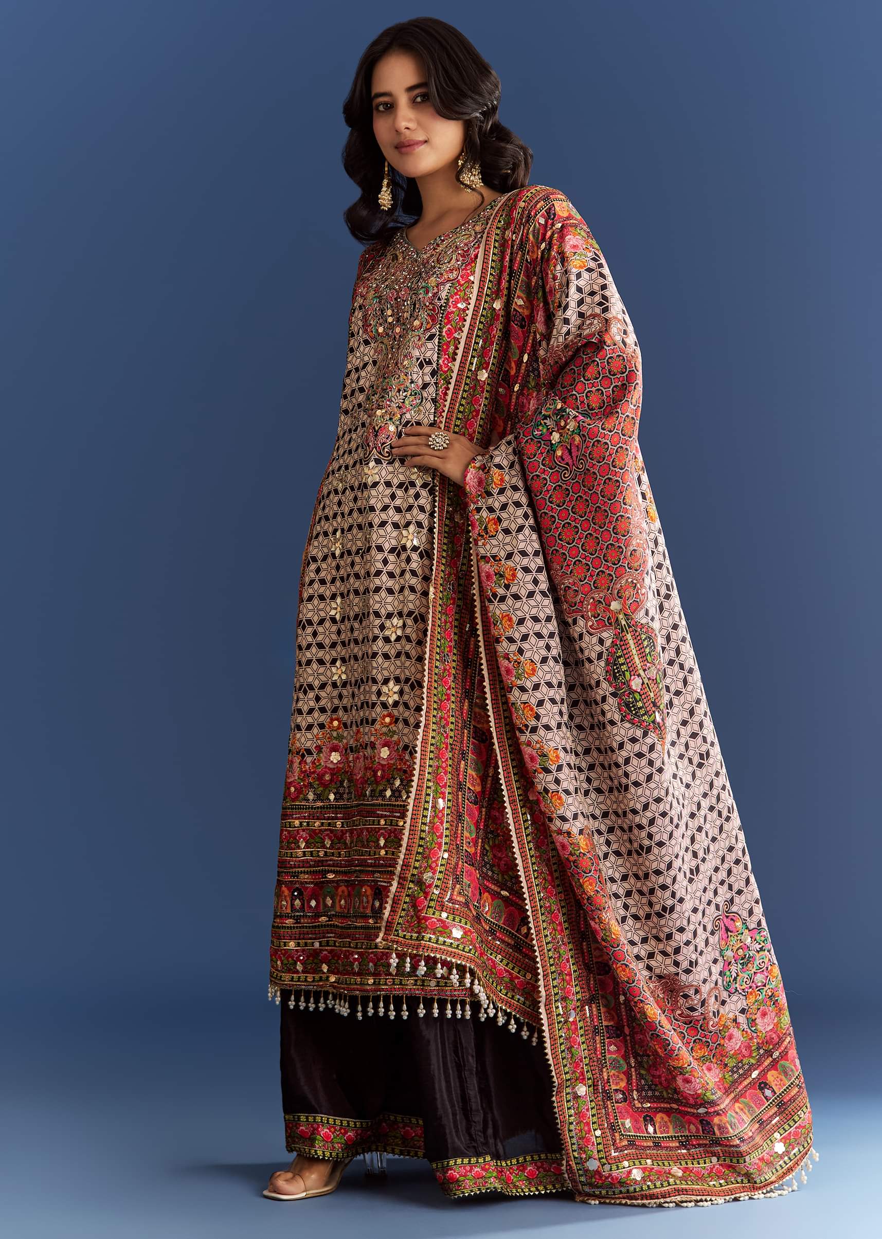 multicolour-tabby-silk-printed-kurta-palazzo-with-dupatta-sg312880-3_97e5a17d-612b-4a9e-841d-761d927bd239.jpg