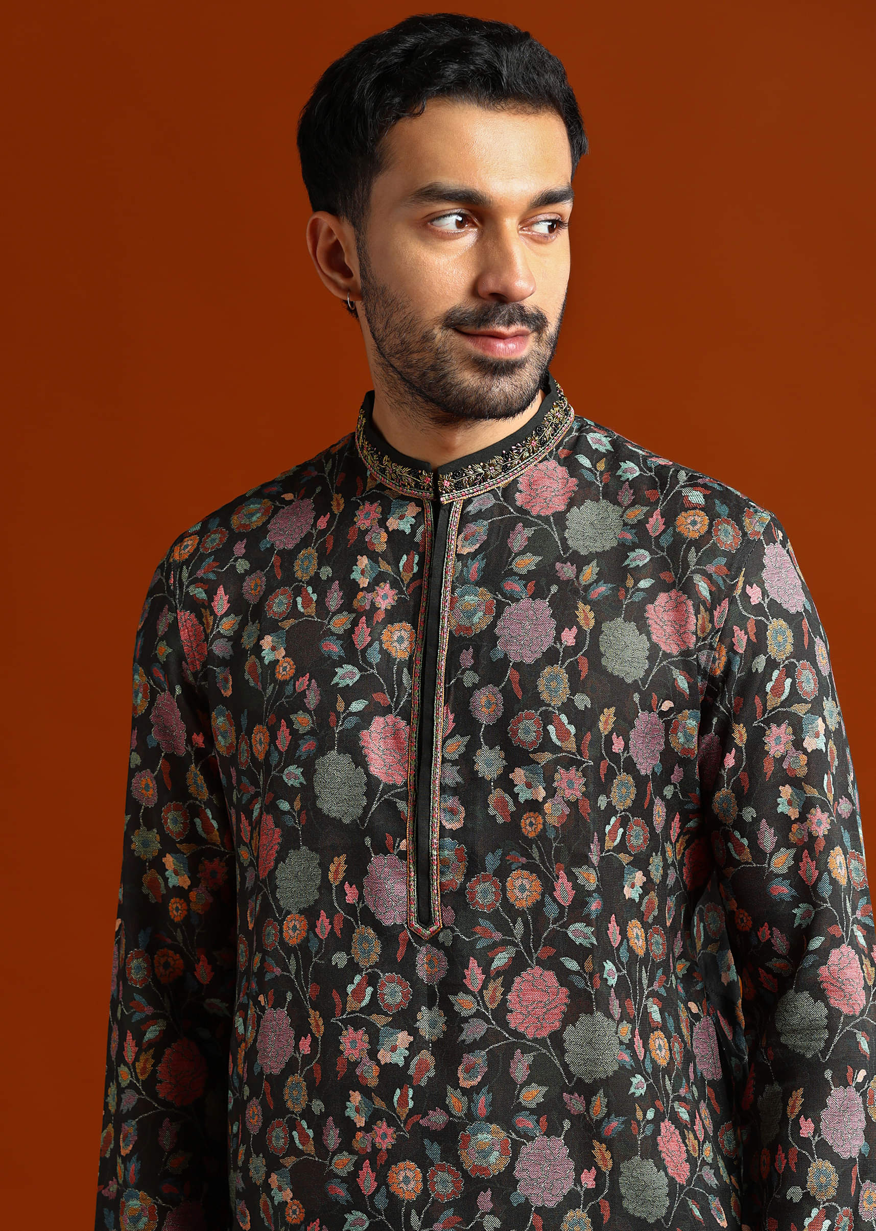multicolour-viscose-printed-kurta-set-for-men-with-heavy-hand-embroidery-sg328911-2.jpg