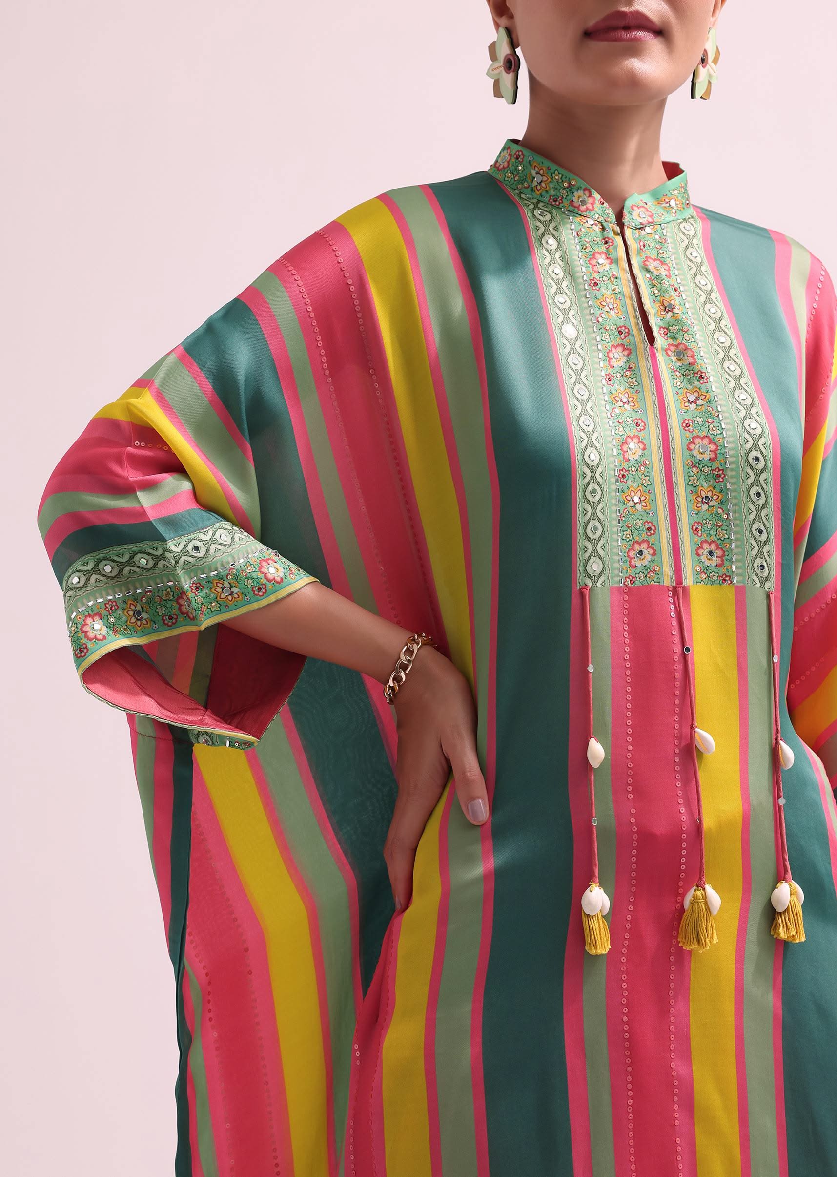 multicolour_green_embroidered_kurta_dhoti-sg223096_4_7f7de17b-998f-43b2-85cc-ea3b4445049d.jpg