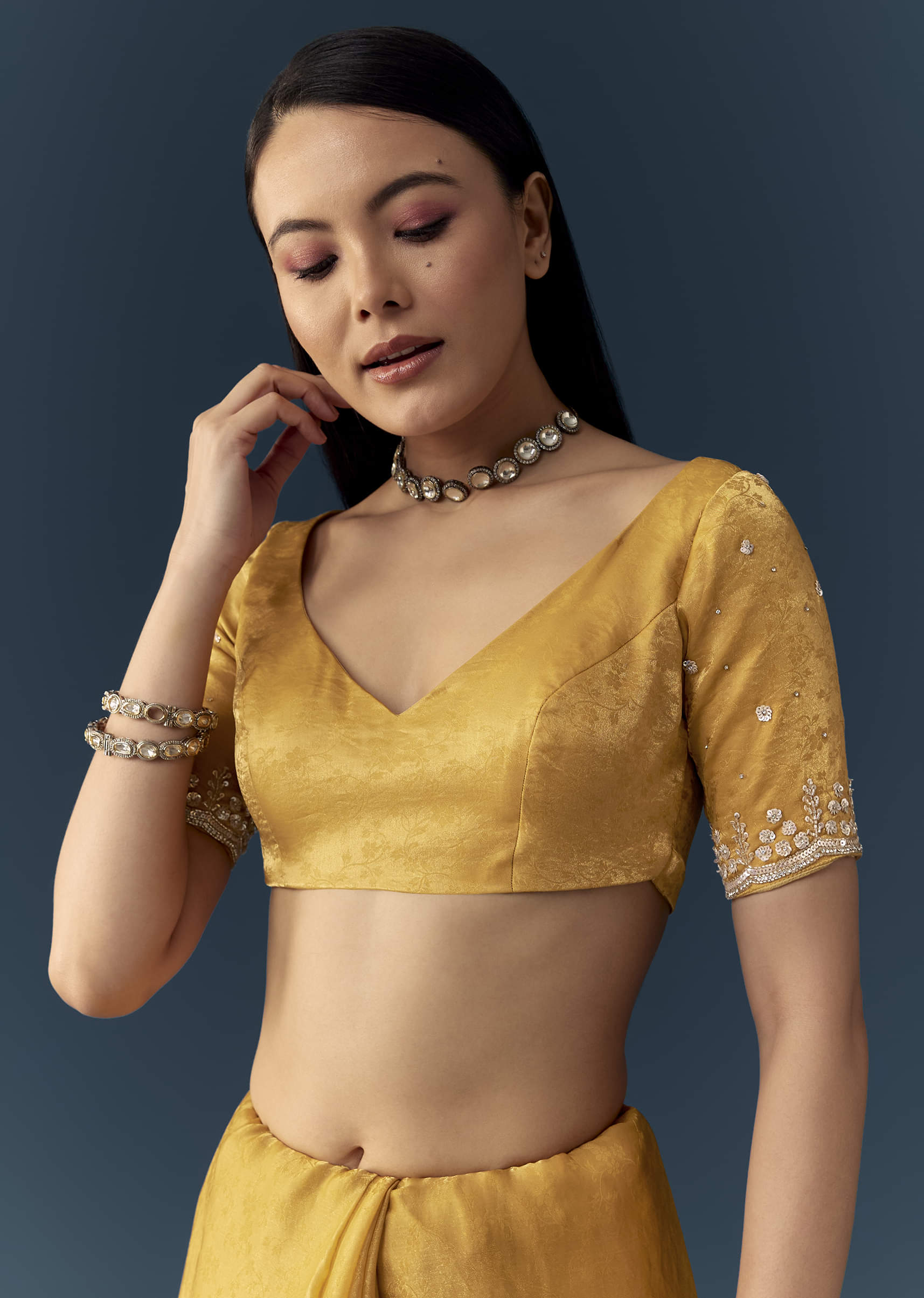 mustard-yellow-jacquard-printed-tissue-saree-with-unstitched-blouse-sg352150-7.jpg