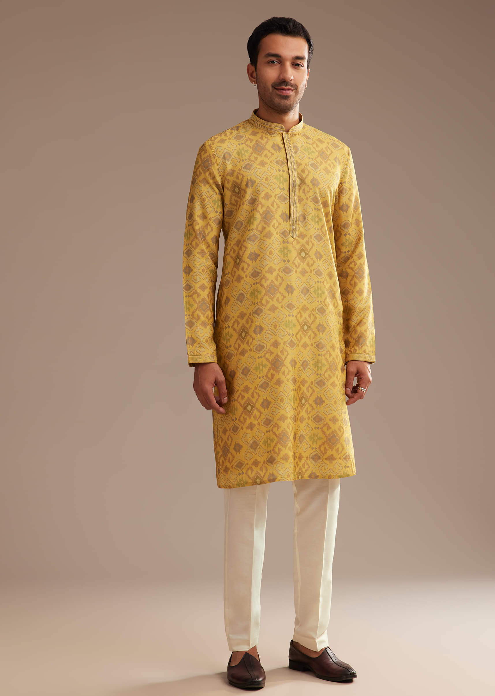 mustard-yellow-kurta-set-with-geometric-print-sg303598-1_cc80c78e-c95e-4529-a8b9-b5a0d1baebc0.jpg