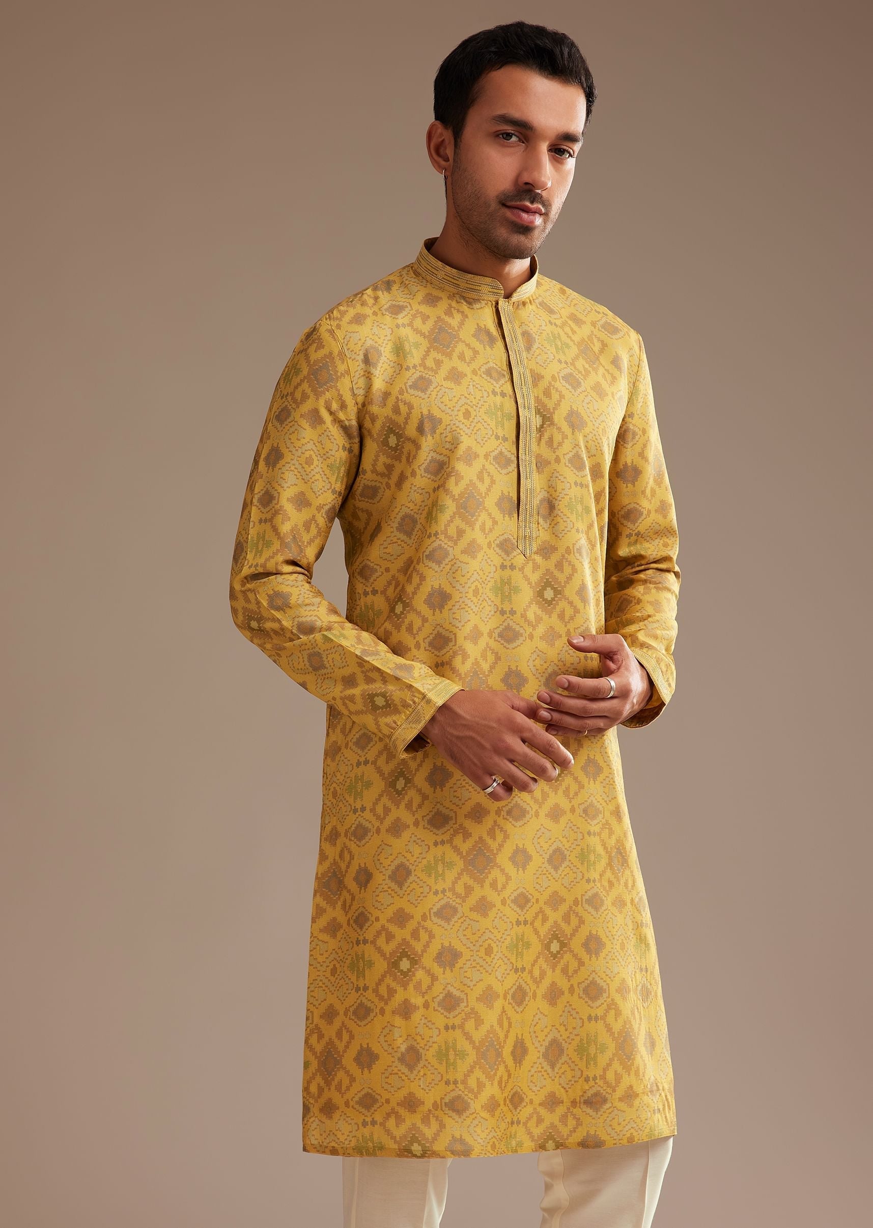 mustard-yellow-kurta-set-with-geometric-print-sg303598-3_6b87cb27-5e23-4a58-a616-b2a6f1a74360.jpg