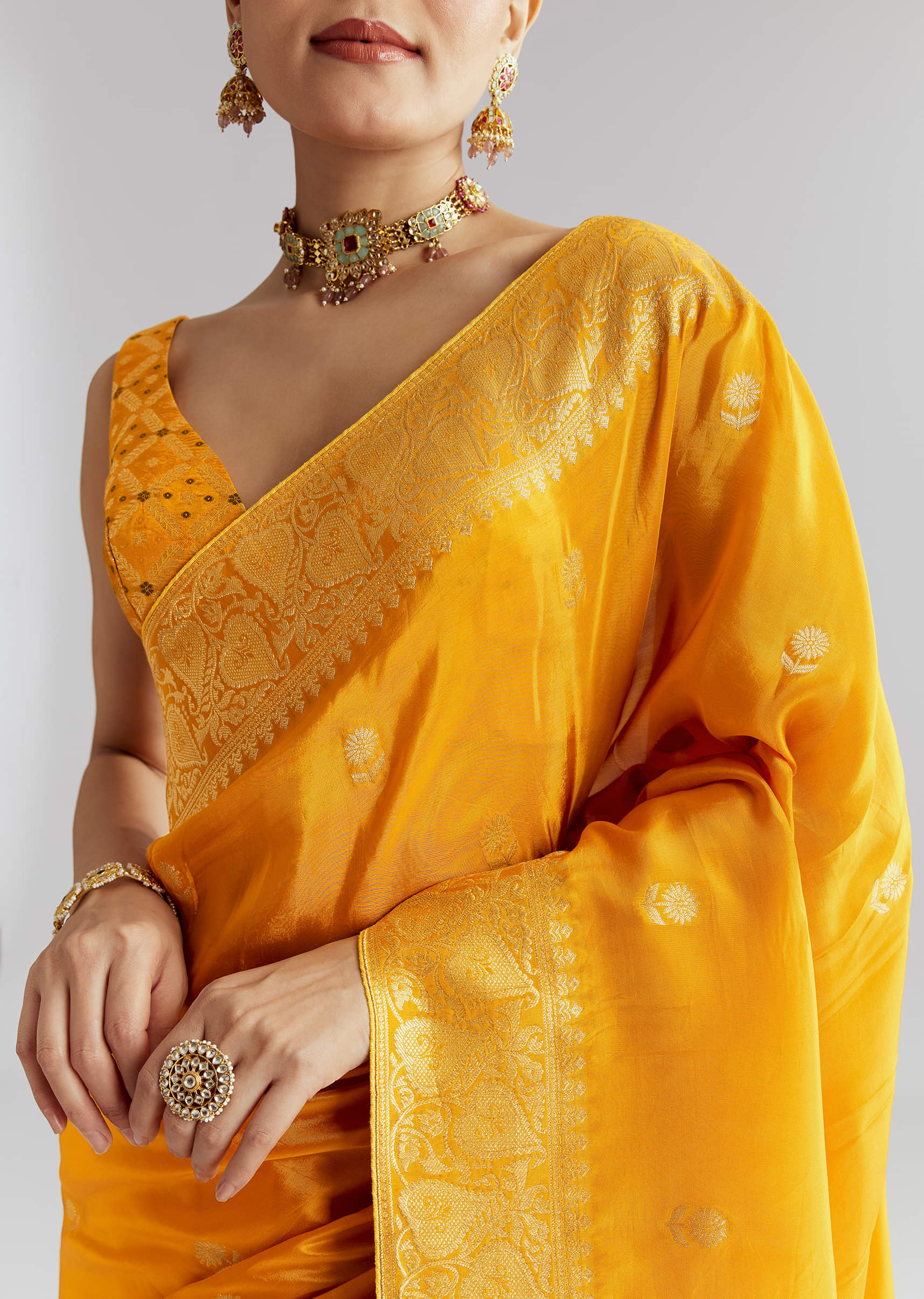 mustard-yellow-silk-woven-saree-with-floral-motif-embroidery-sg350484-2.jpg