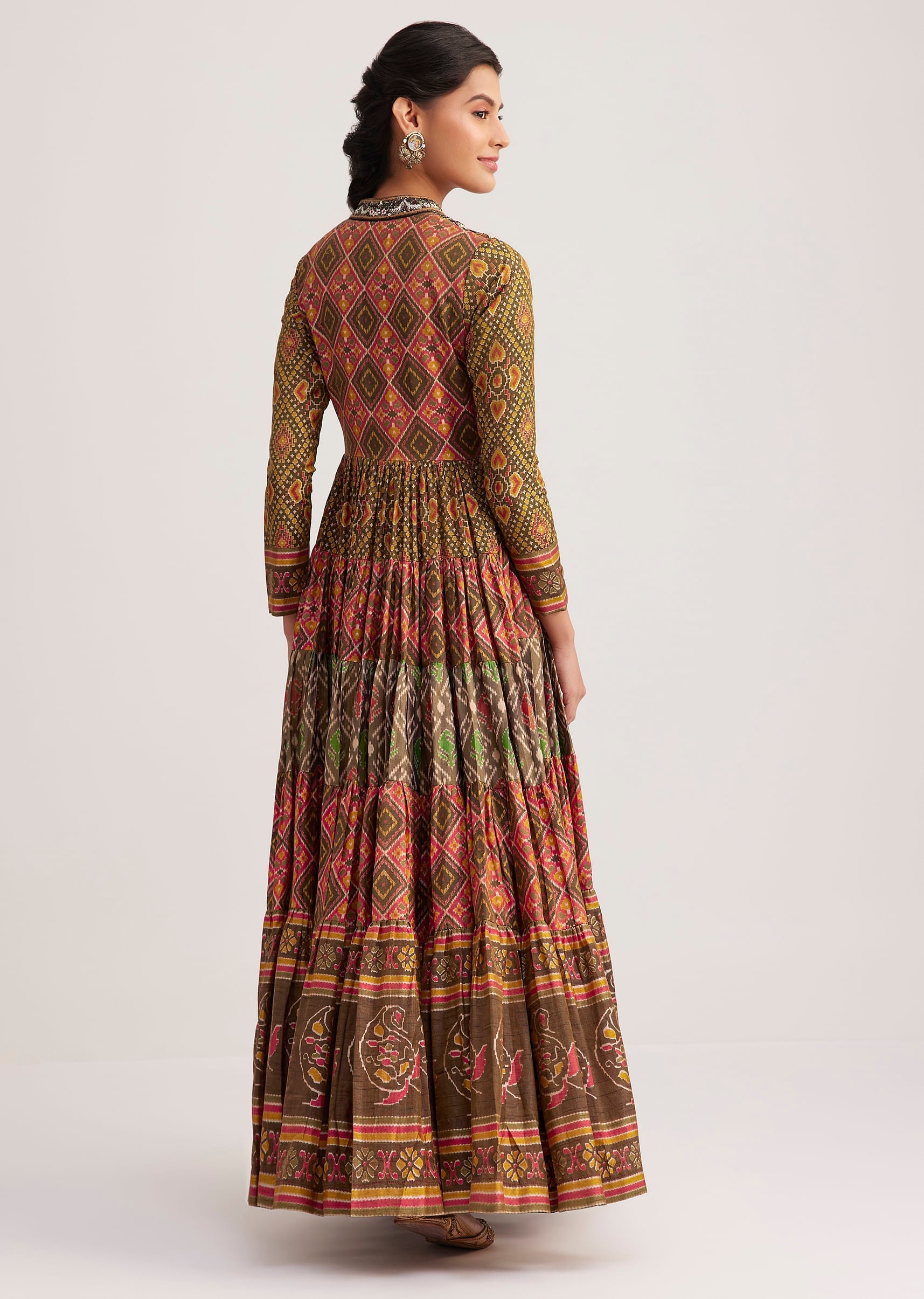 mustard_silk_kurta_with_multicolor_patola_print-sg297226_5_0f202b85-7bec-42a7-8755-41f3cece22ab.jpg