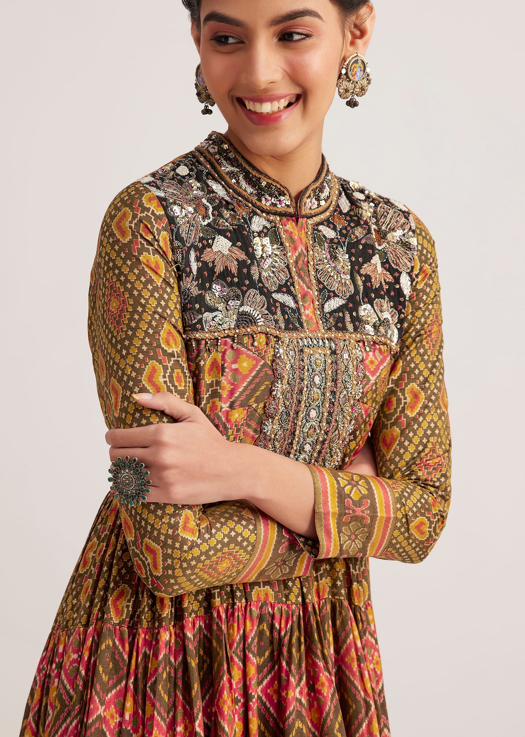 mustard_silk_kurta_with_multicolor_patola_print-sg297226_6_9f2af65a-00b3-4fcf-81eb-03f299dad3a7.jpg
