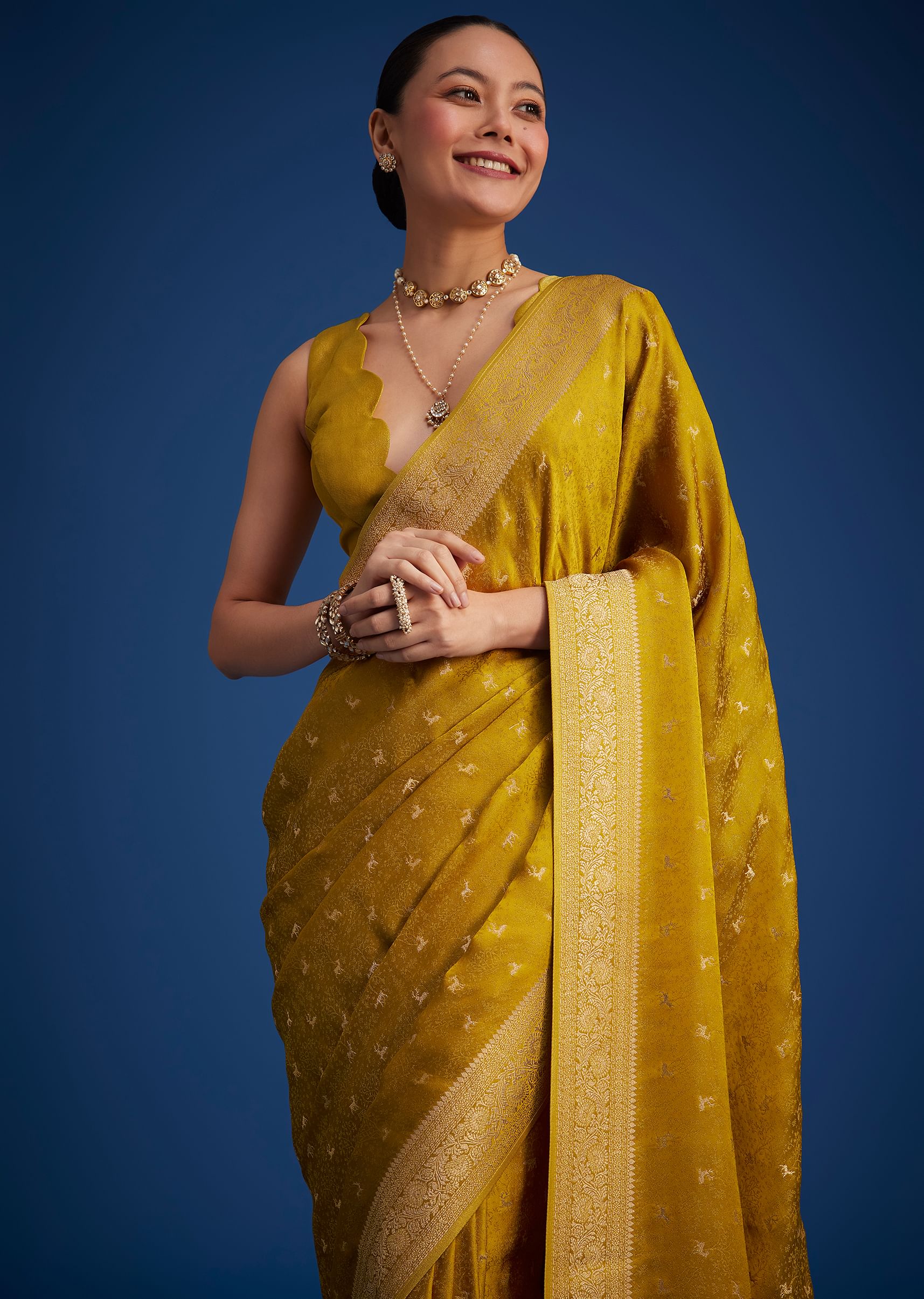 mustard_yellow_dola_silk_saree-sg276495_11_d1160387-1580-4a97-a930-b75c0e4d344f.jpg