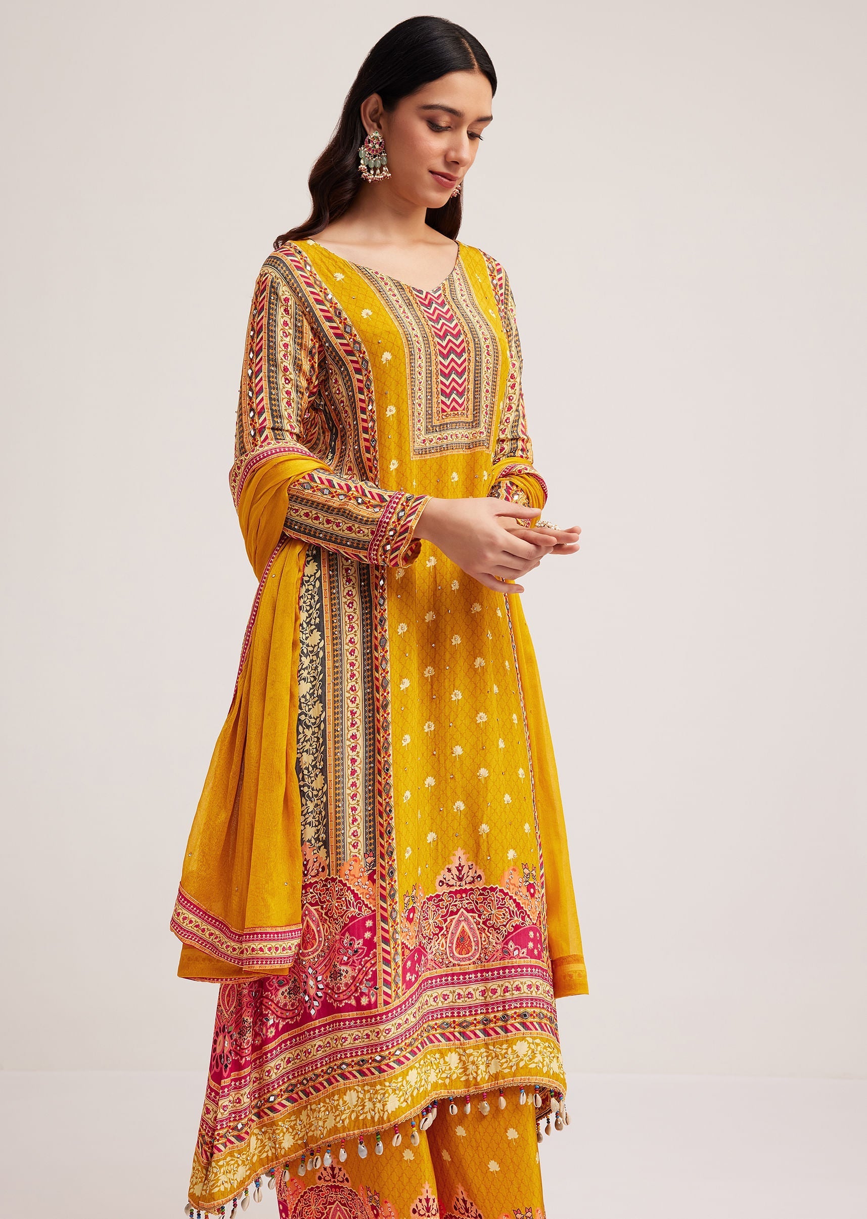 mustard_yellow_printed_palazzo_set-sg292136_5_d1c94946-e390-4fb9-81cb-231b8953420d.jpg