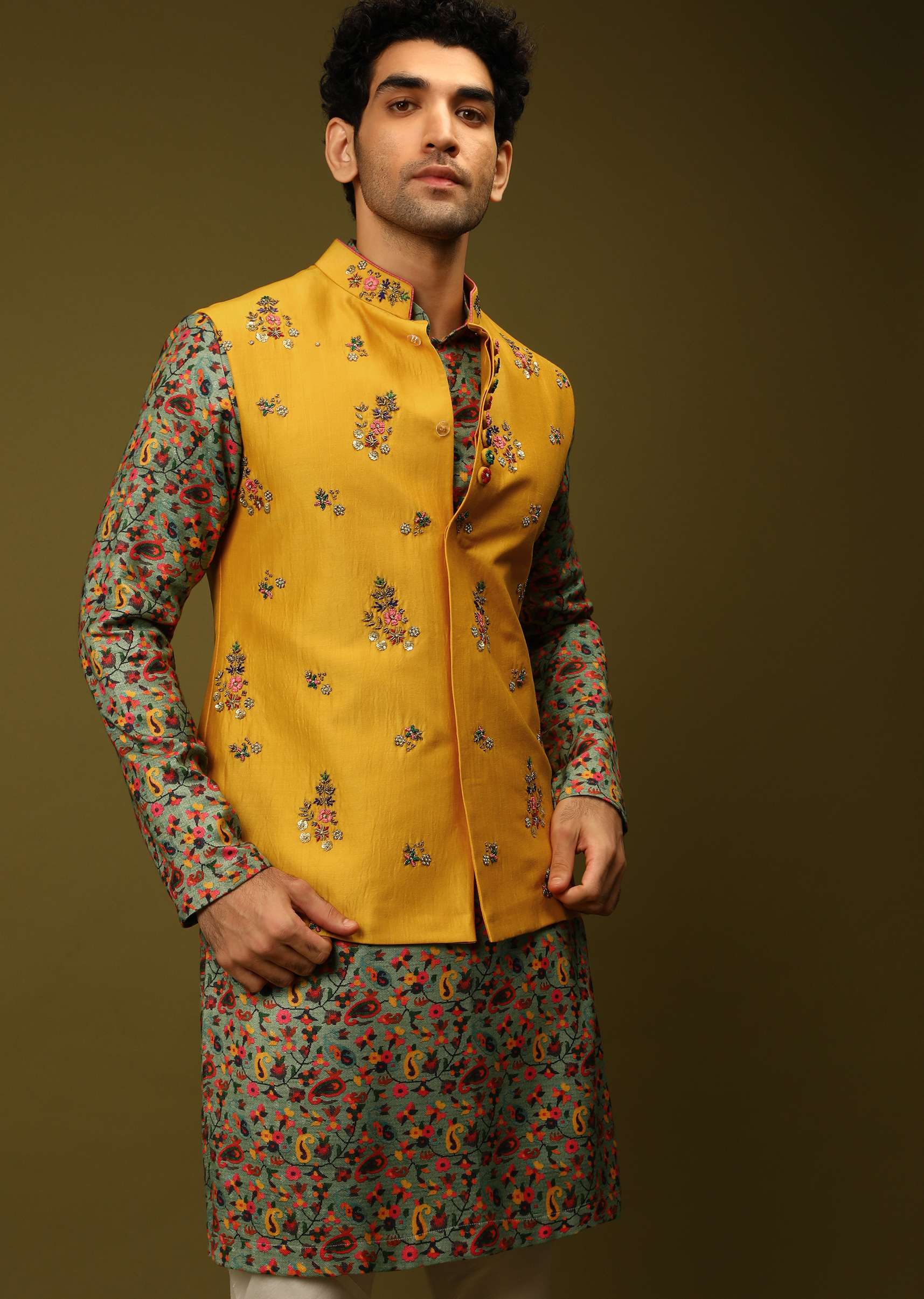 mutli-colored-kurta-set-in-silk-with-floral-print-all-over-online-kalki-fashion-m150krc022y-sg72838_3_a30fda90-d7f2-438a-a0c6-ce47ecababd5.jpg