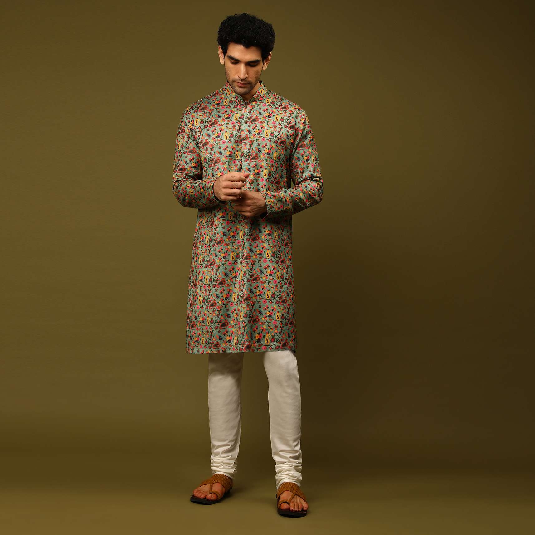 mutli-colored-kurta-set-in-silk-with-floral-print-all-over-online-kalki-fashion-m150krc022y-sg72838_6_829b6652-3572-4ae6-bc20-5887540f6fb1.jpg