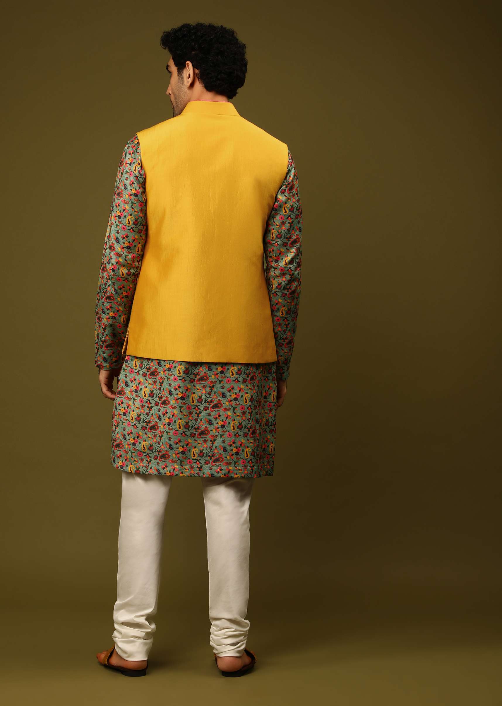 mutli-colored-kurta-set-in-silk-with-floral-print-all-over-online-kalki-fashion-m150krc022y-sg72838_7_725846e8-12b8-4a55-b41c-533d57f08fed.jpg