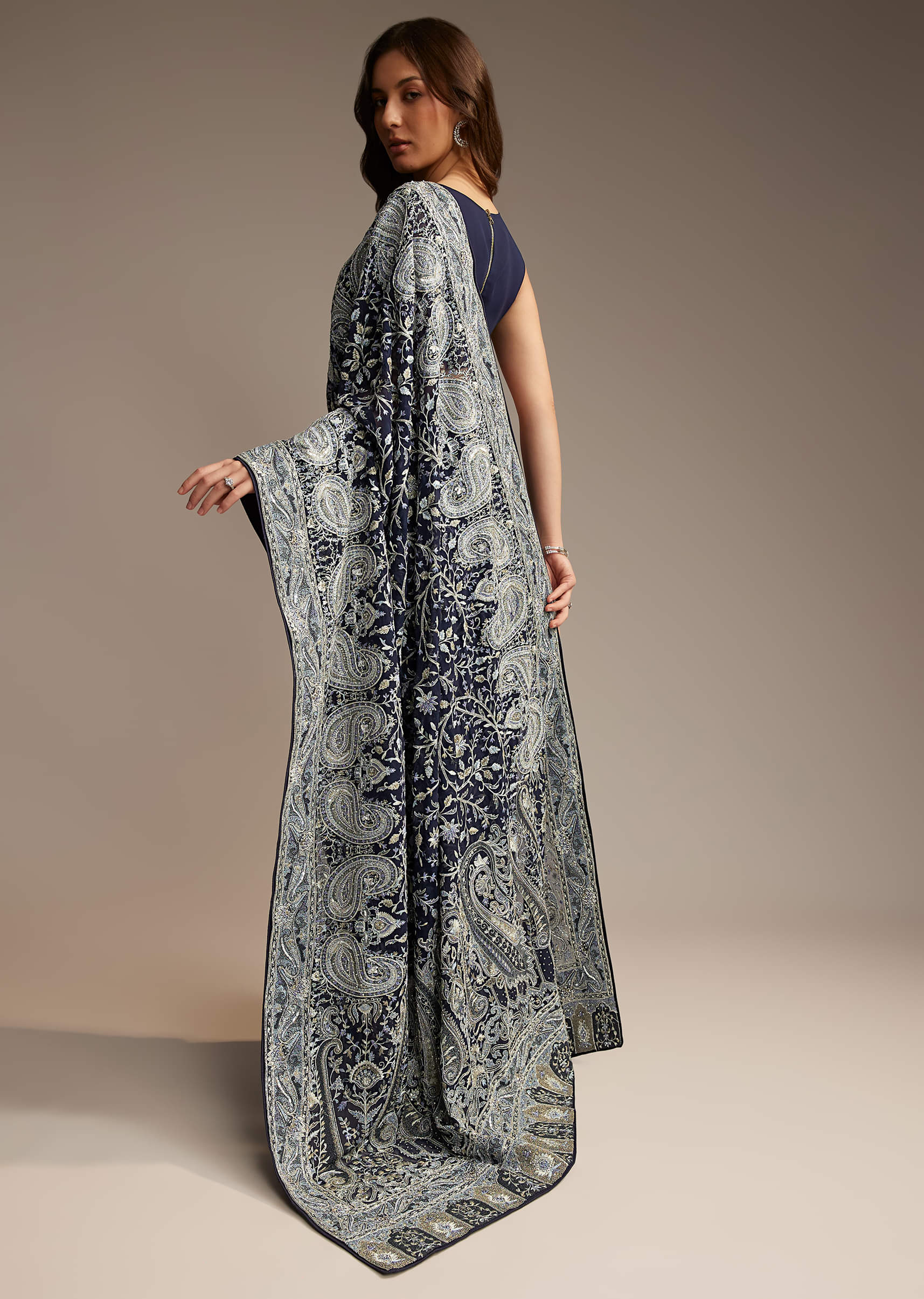 navy-blue-georgette-saree-with-heavy-floral-embroidery-sg168253-6.jpg