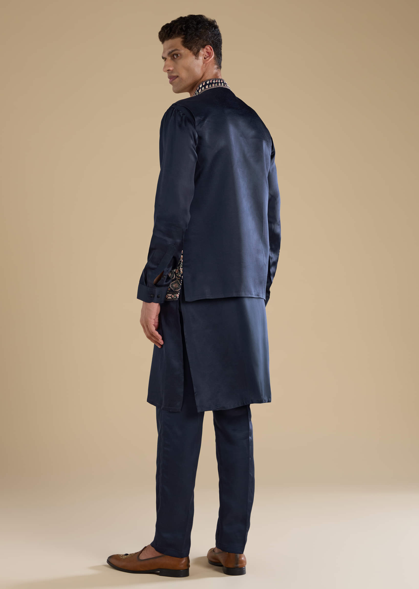 navy-blue-linen-jacket-kurta-set-with-patch-work-sg333020-5.jpg