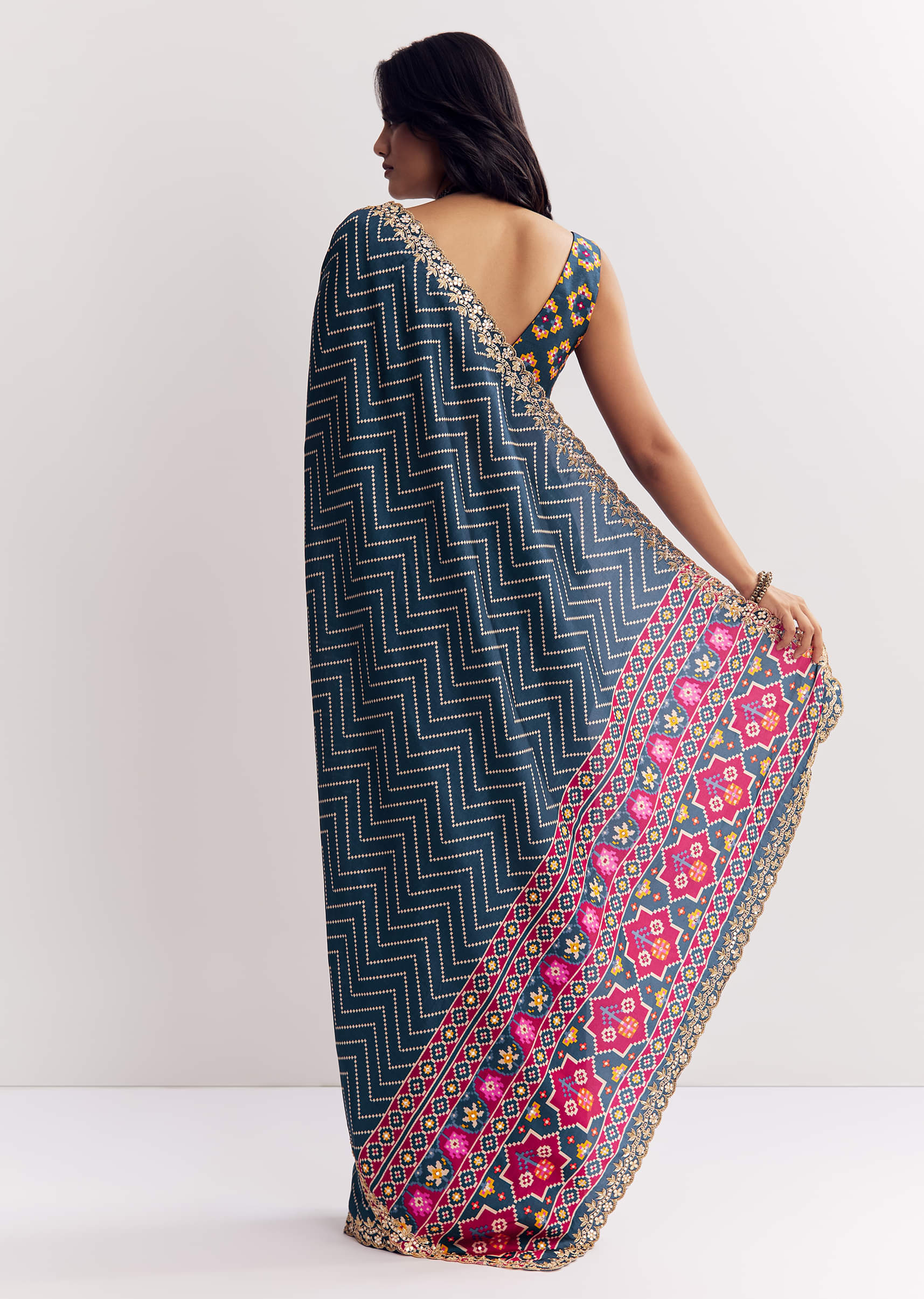 navy-blue-muslin-ajrakh-printed-saree-with-gota-and-mirror-work-sg316232-4_2ff32874-a819-4742-b1dd-26ffdd2cd1ef.jpg
