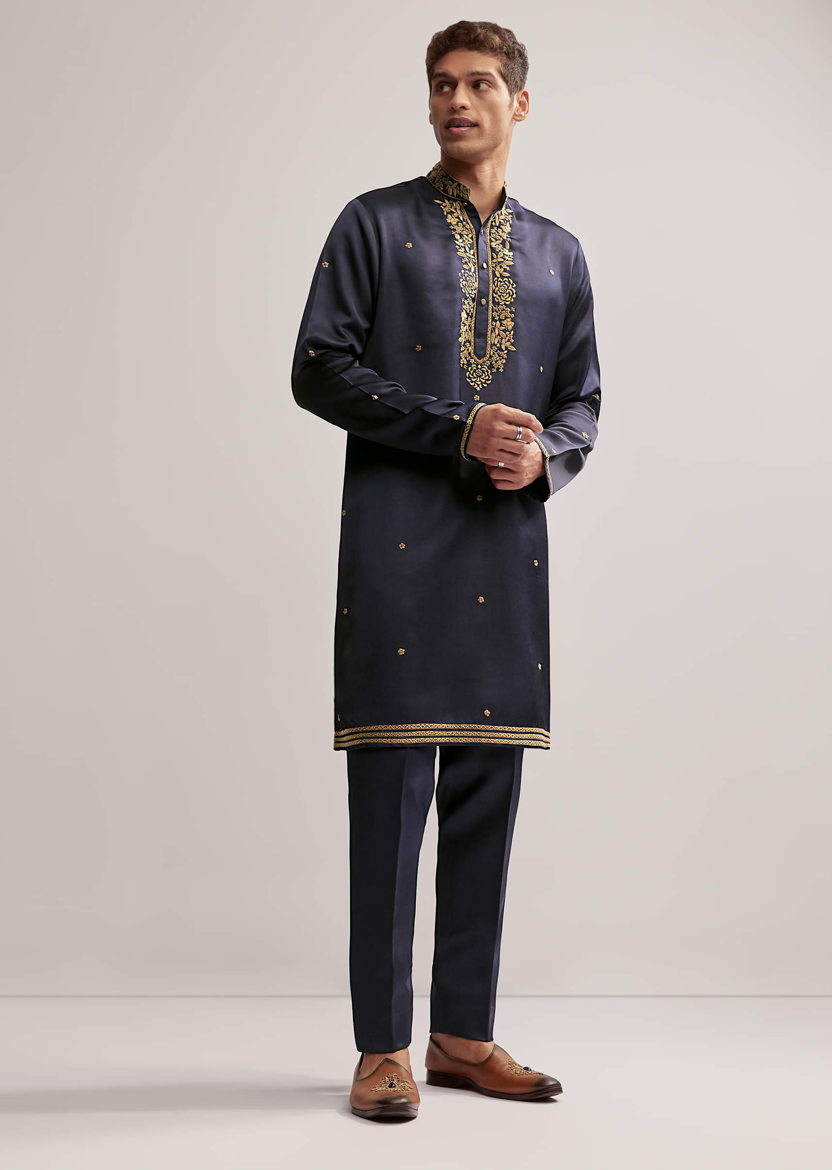 navy-blue-satin-blend-kurta-set-for-men-with-zardosi-work-sg342294-3.jpg