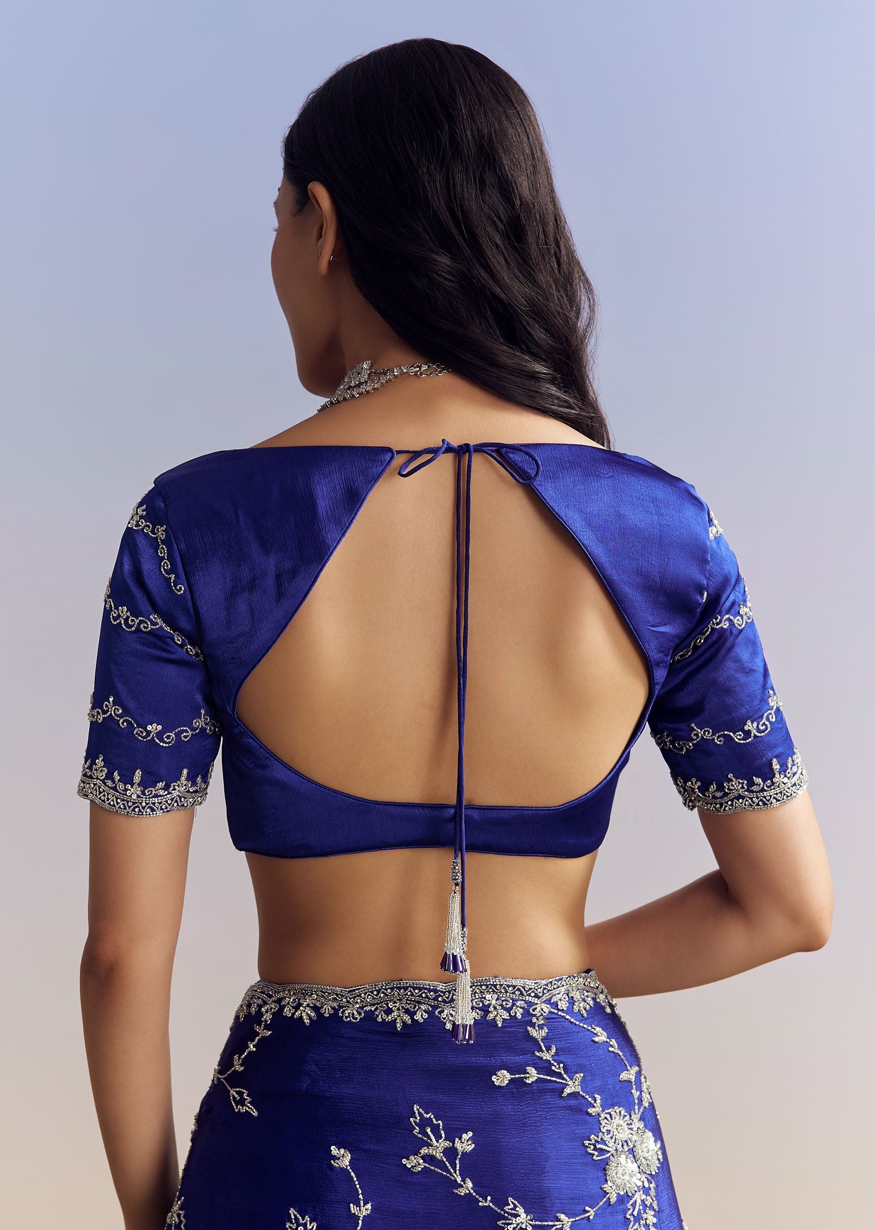 navy-blue-satin-saree-with-all-over-floral-jaal-embroidery-sg319081-8_d0570cca-6daa-41cc-81a7-5e7e146f7b7e.jpg
