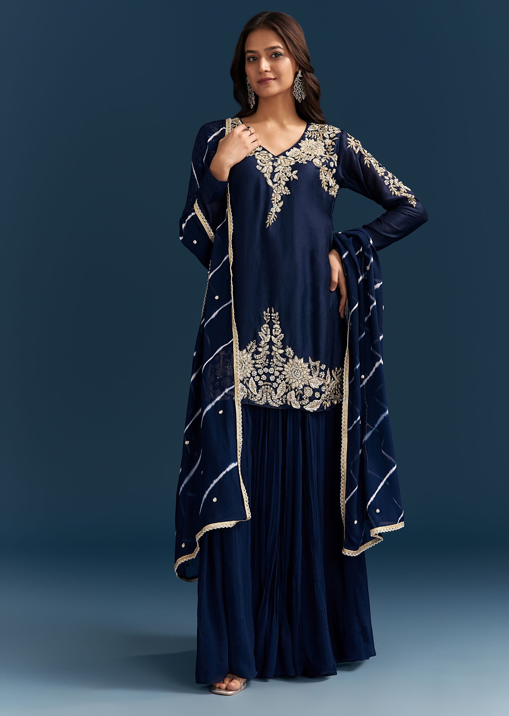 navy-blue-set-with-sequins-and-cut-dana-embellished-kurta-sg327929-3_7d35ae89-663b-40ea-bee0-716c99f89d44.jpg