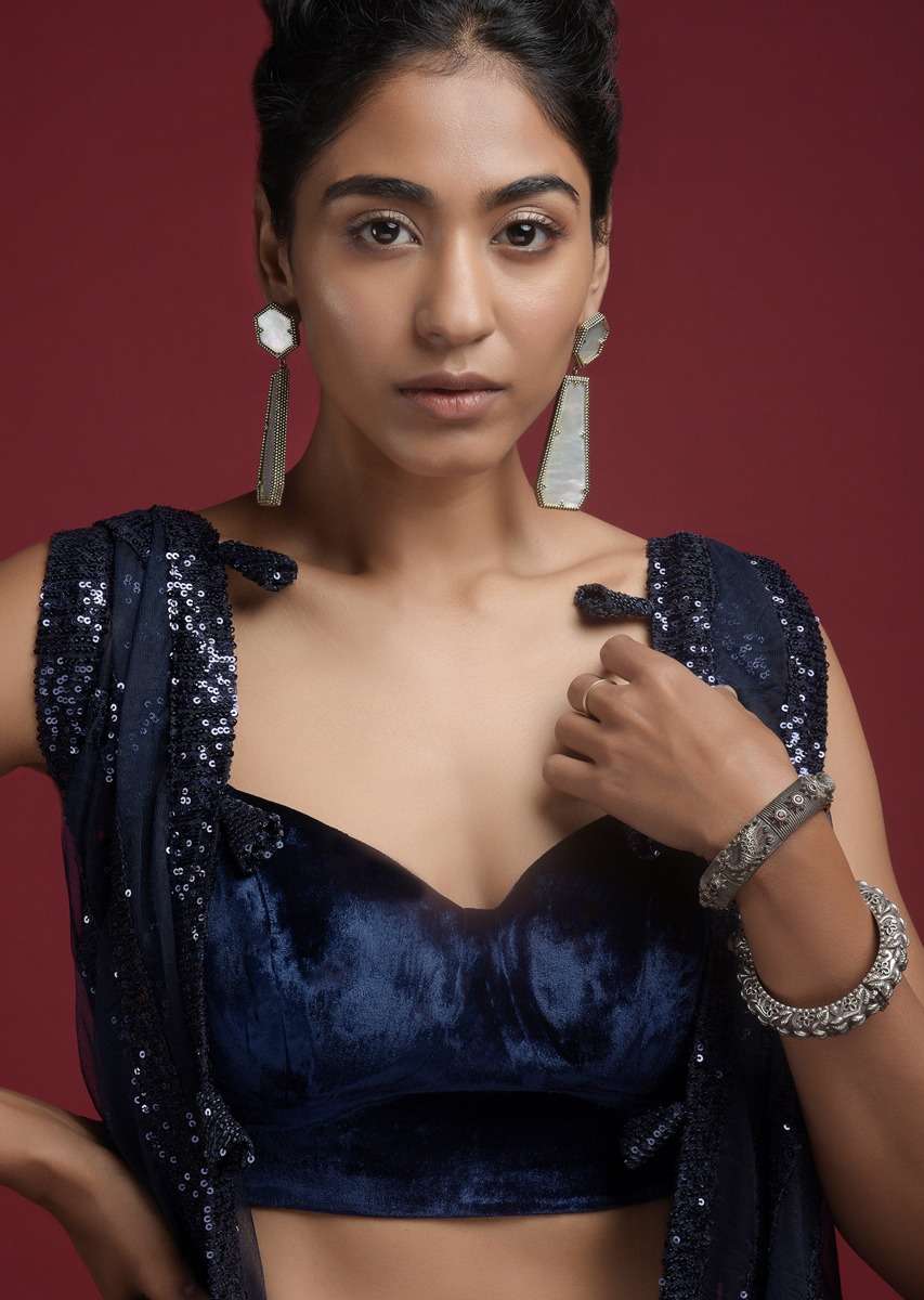 navy_blue_corset_blouse_in_velvet_with_sweetheart_neckline_online_-_kalki_fashion_-_sg33224_4__1_3679cc7b-1672-4fb4-9e25-b294c462d11d.jpg